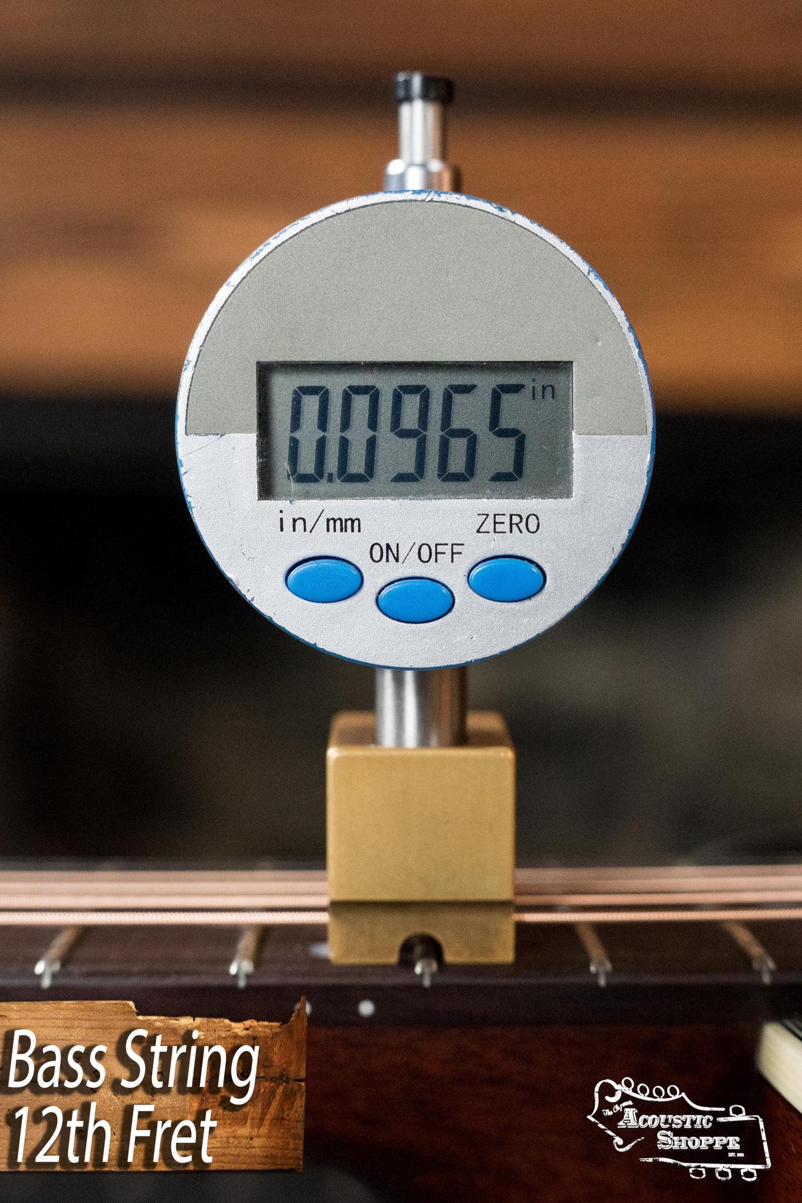 Eastman E6-LGSS-TC-SB Thermo-Cured Sitka/Mahogany LG-Style Slope Shoulder Sunburst Acoustic Guitar #9367