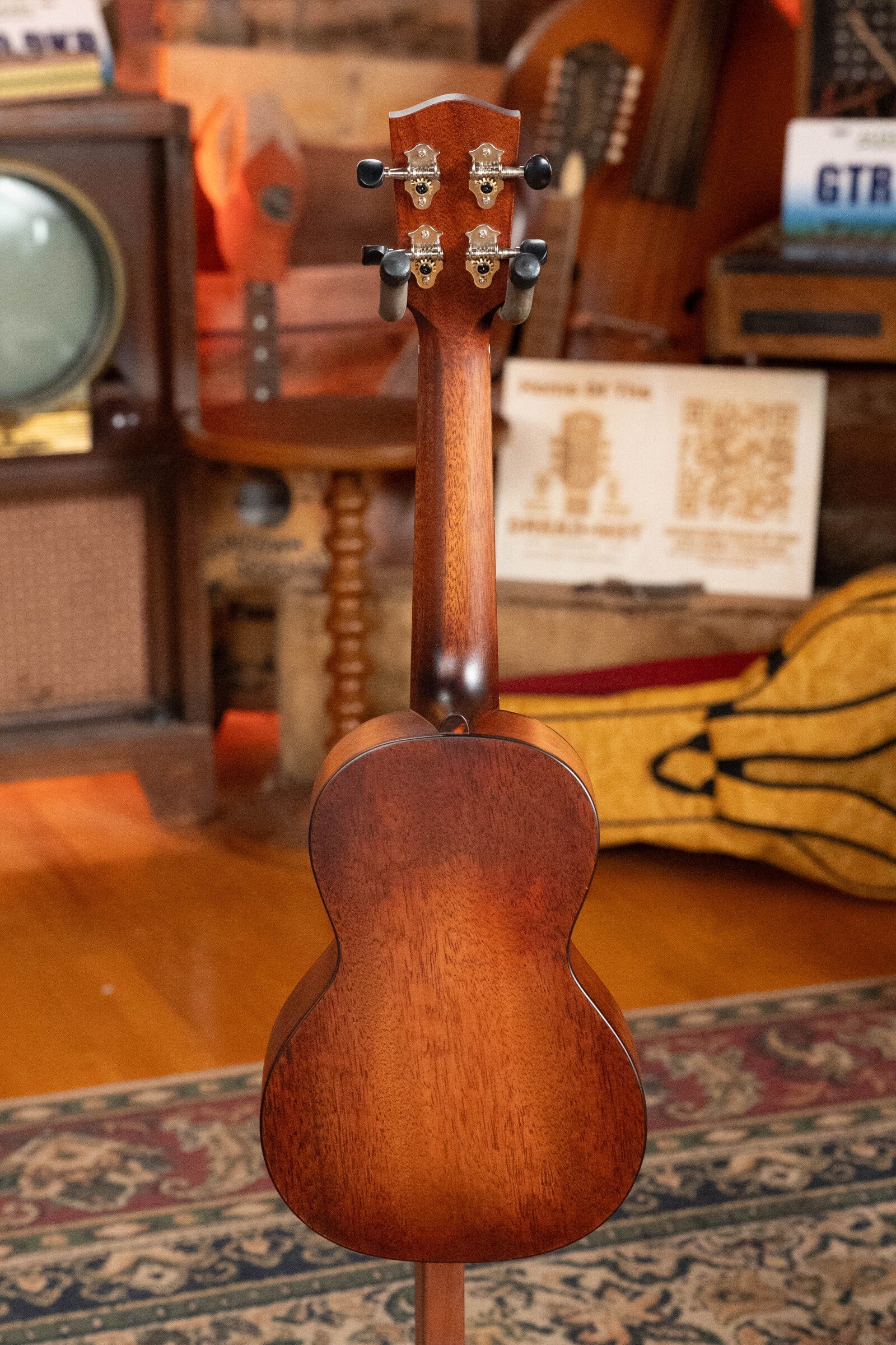 Eastman EU1-C Sitka/Ovangkol Concert Ukulele #1158