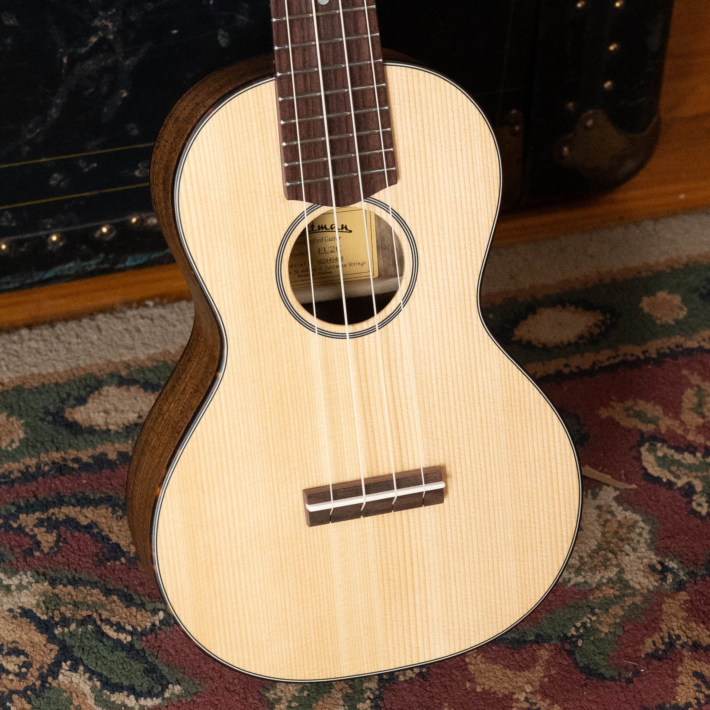 Eastman EU2-C Sitka/Ovangkol Concert Ukulele #0488