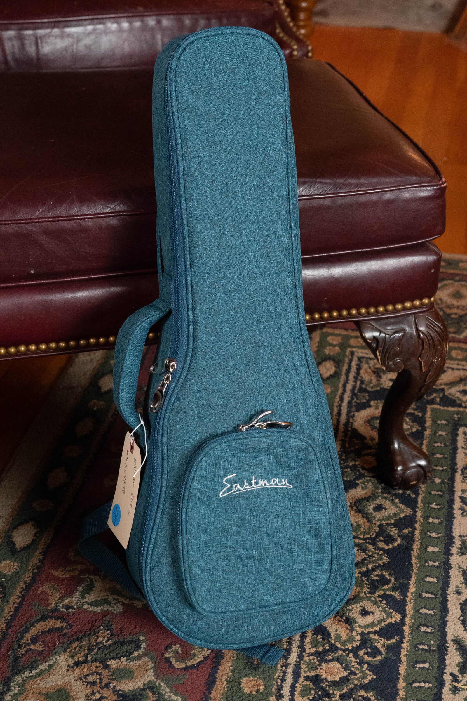 Eastman EU2-C Sitka/Ovangkol Concert Ukulele #4939