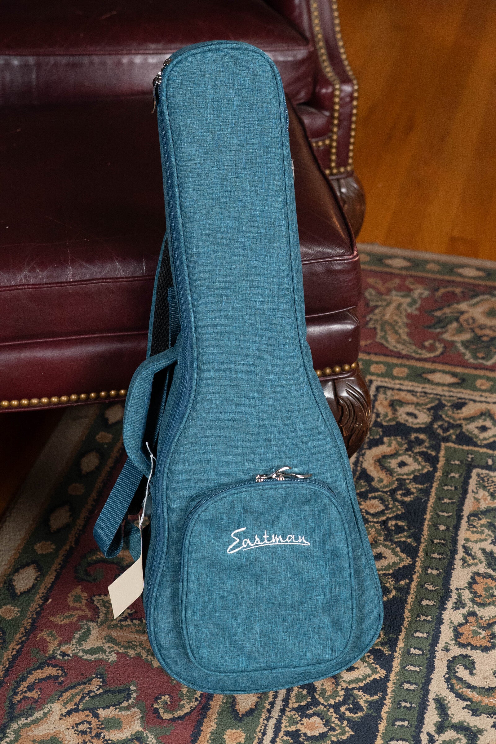 Eastman EU2-T Spruce/Ovangkol Tenor Ukulele #6750