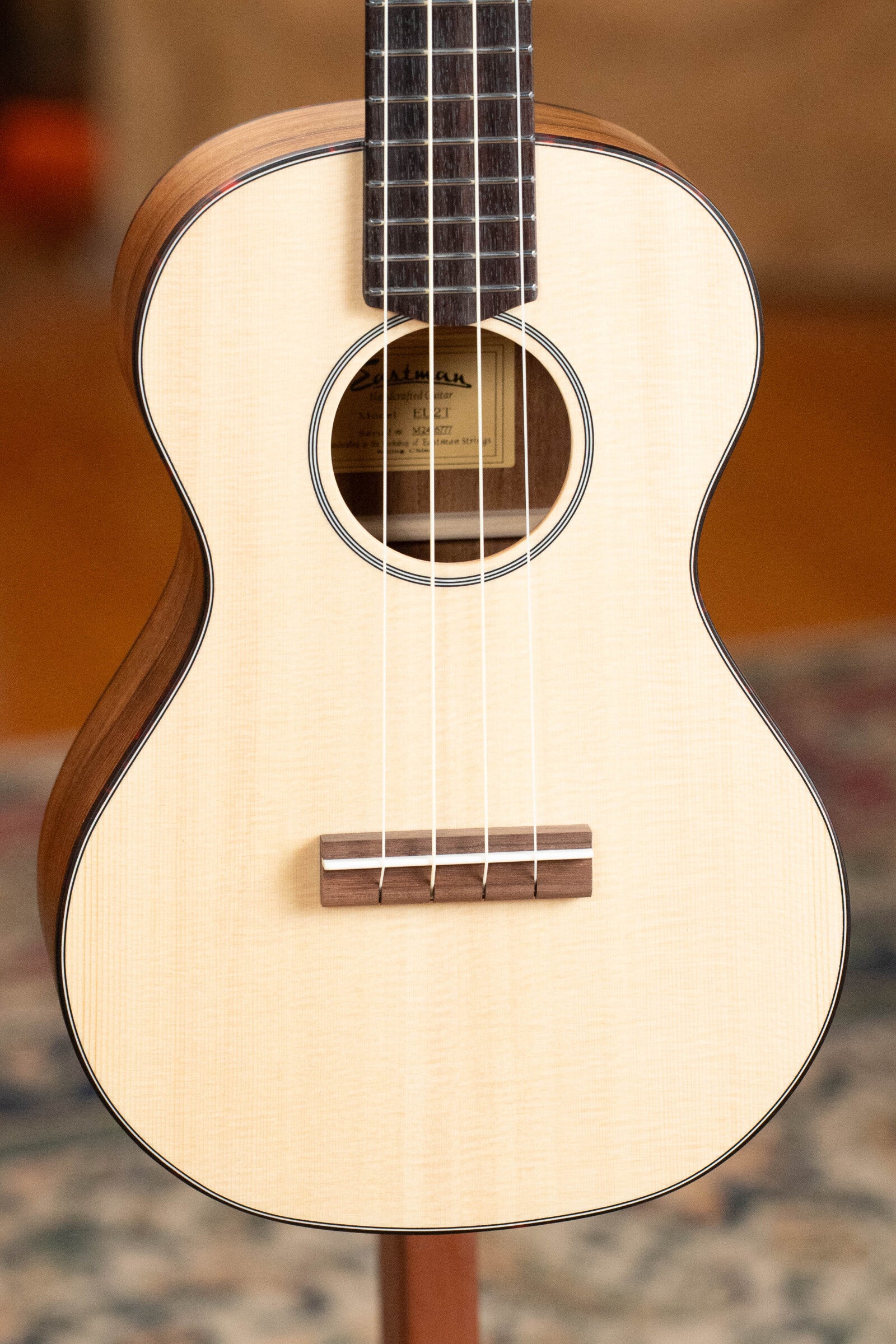 Eastman EU2-T Spruce/Ovangkol Tenor Ukulele #6777