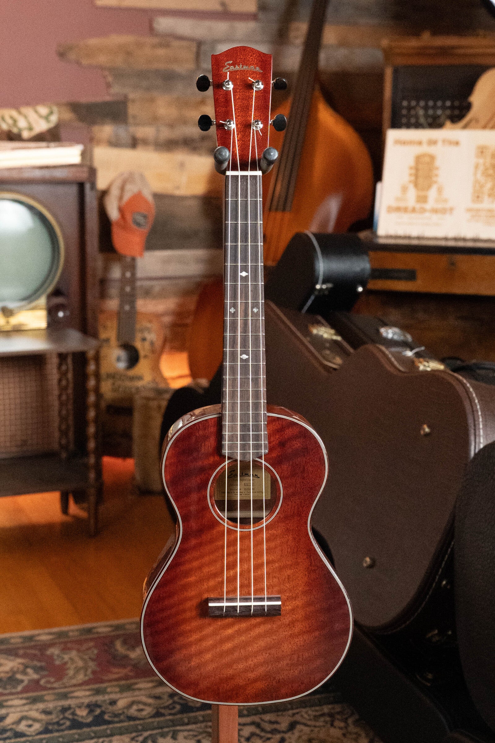 Eastman EU3-T All Mahogany Tenor Ukulele #1040