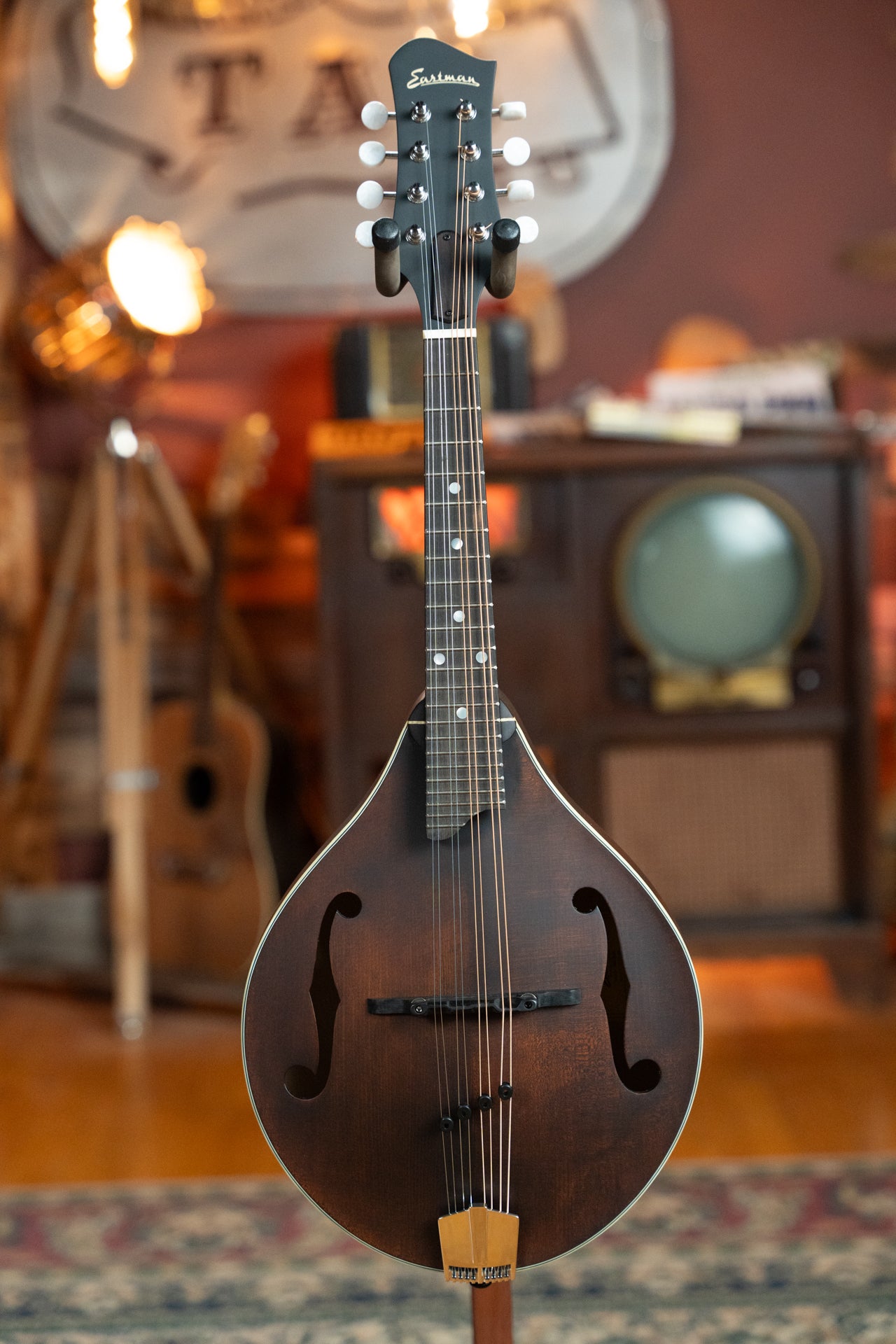 Eastman MD305L Spruce/Maple Left-Handed Spruce/Maple A-Style Mandolin #3368