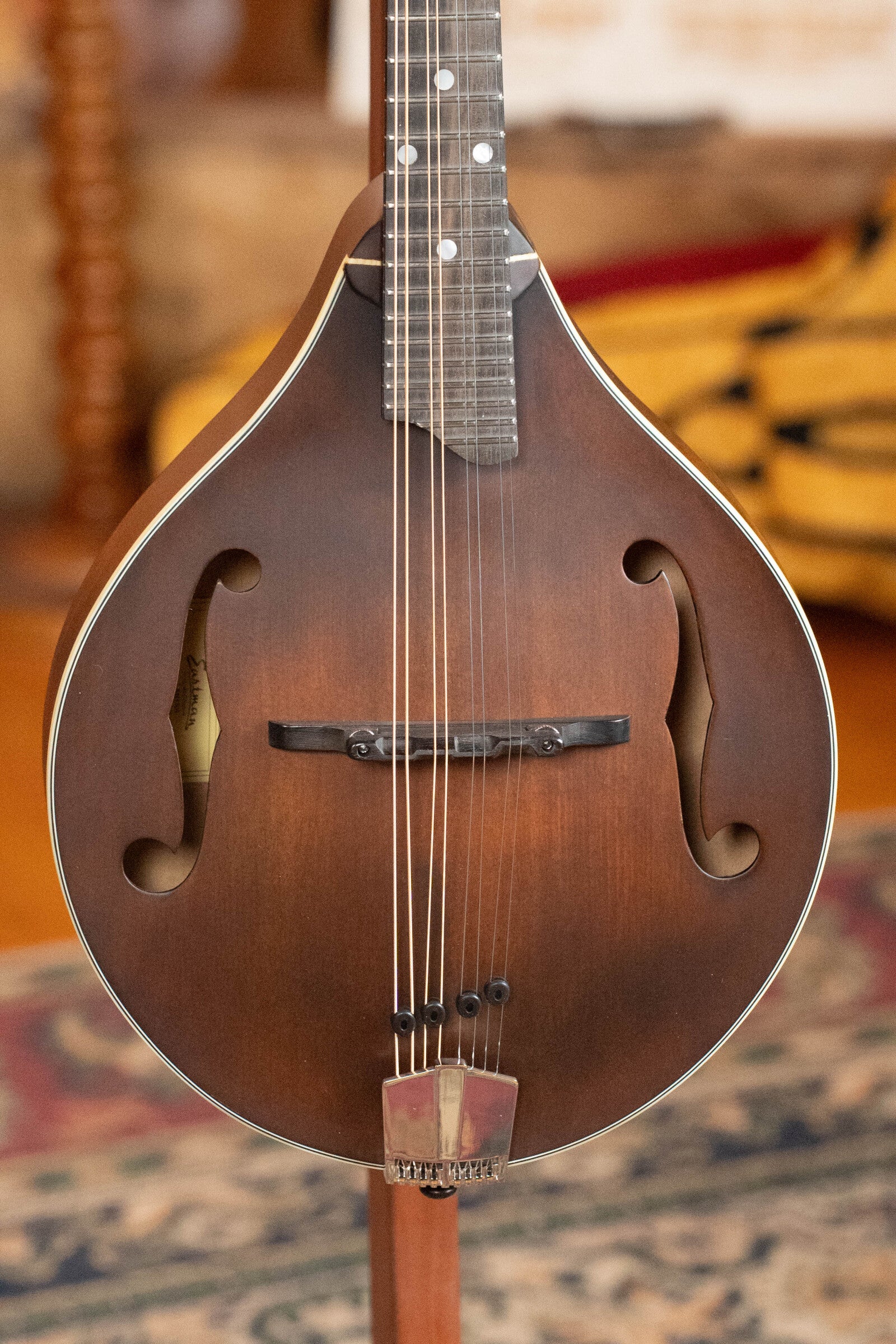 Eastman MD305 Spruce/Maple A-Style Hand-Carved Mandolin #0872