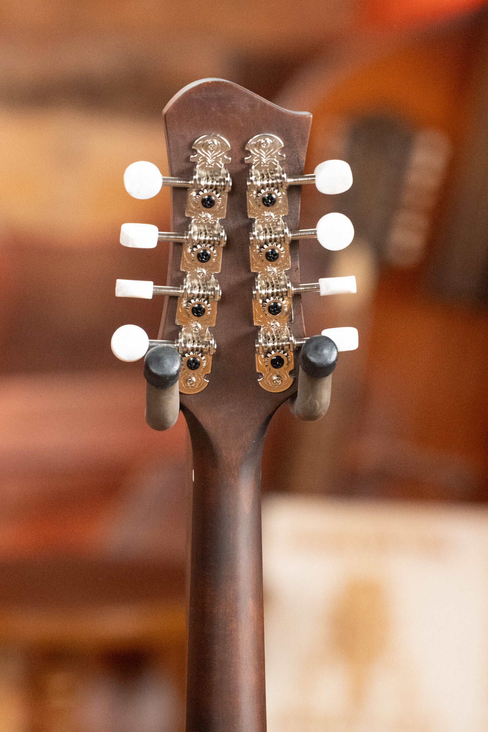 Eastman MD305 Spruce/Maple A-Style Hand-Carved Mandolin #0872