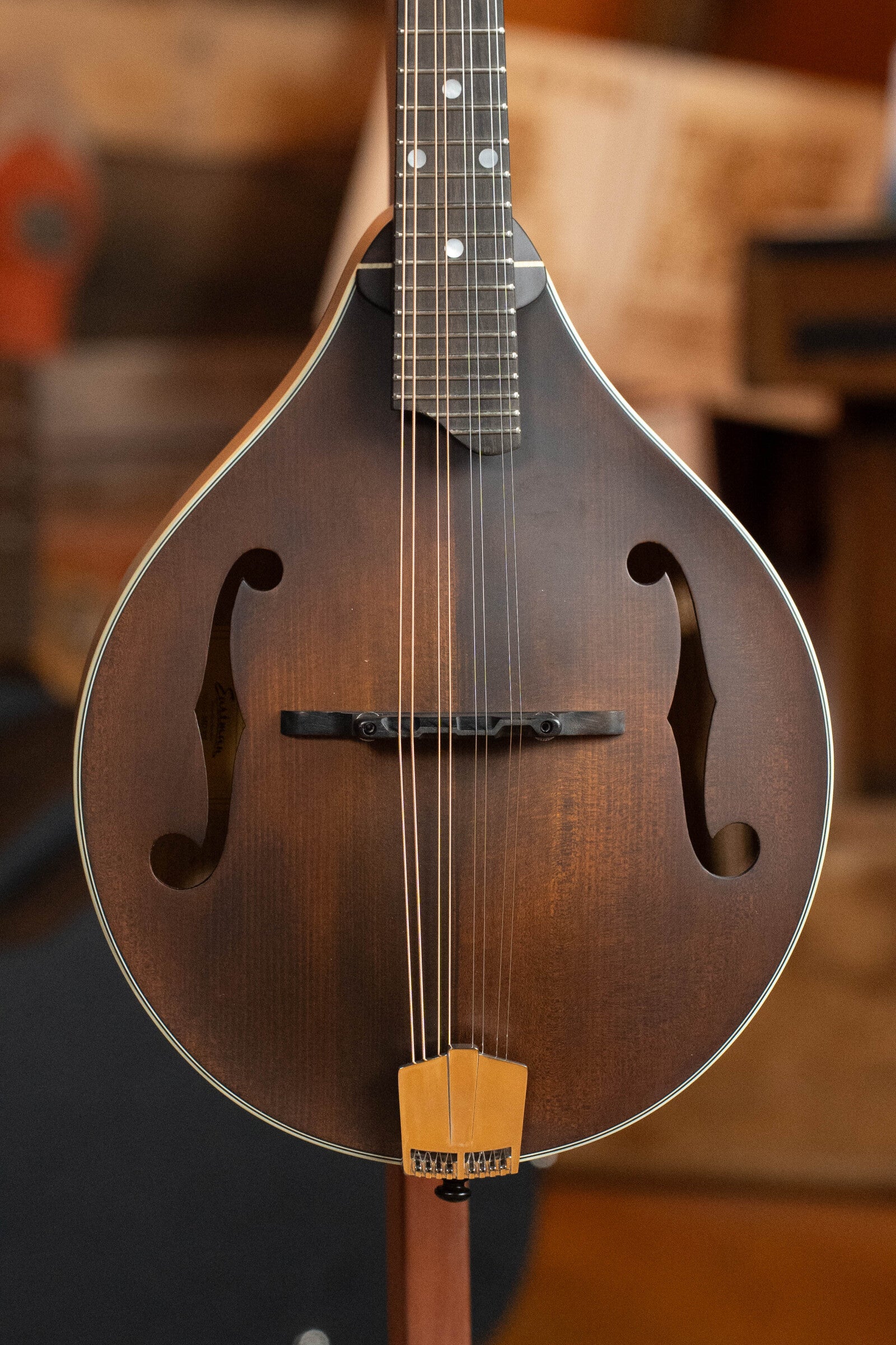 Eastman MD305 Spruce/Maple A-Style Hand-Carved Mandolin #3606
