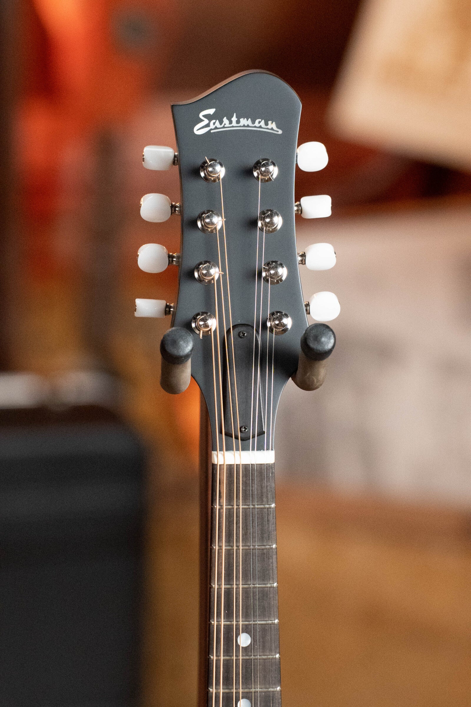 Eastman MD305 Spruce/Maple A-Style Hand-Carved Mandolin #3732