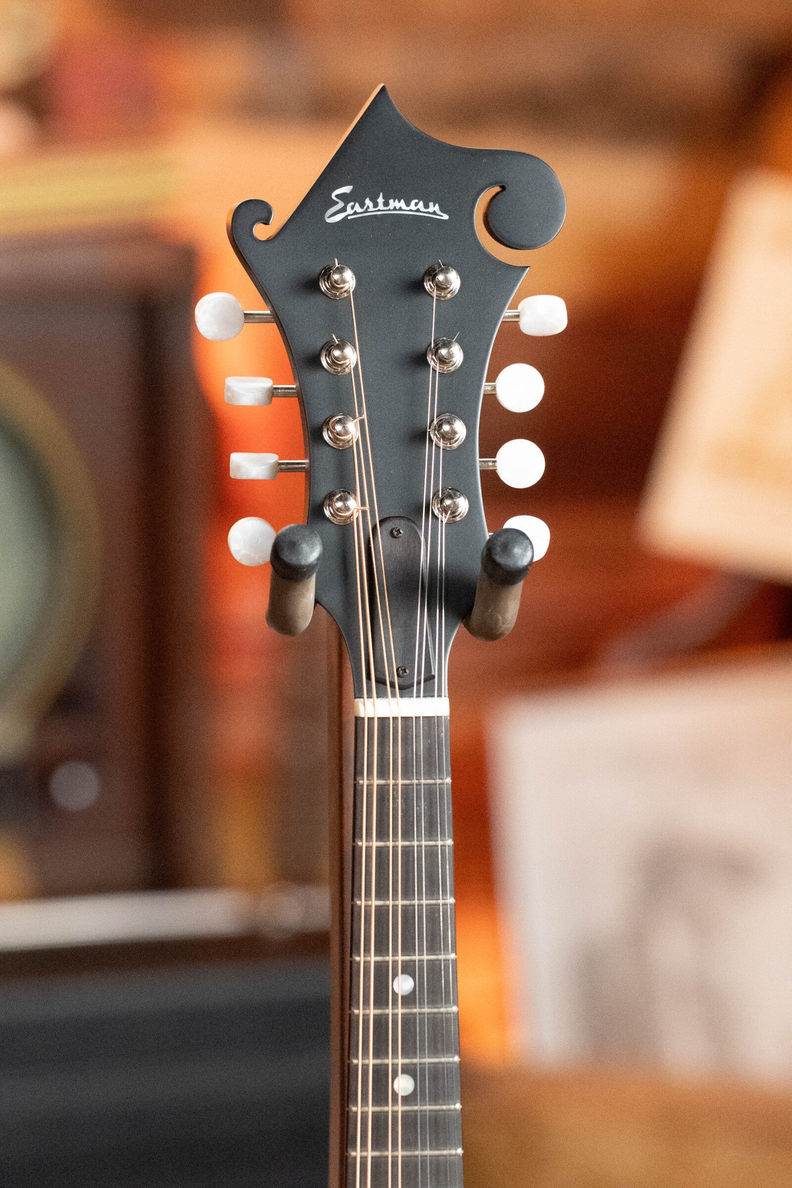 Eastman MD315 F-Style Hand-Carved Mandolin #2932