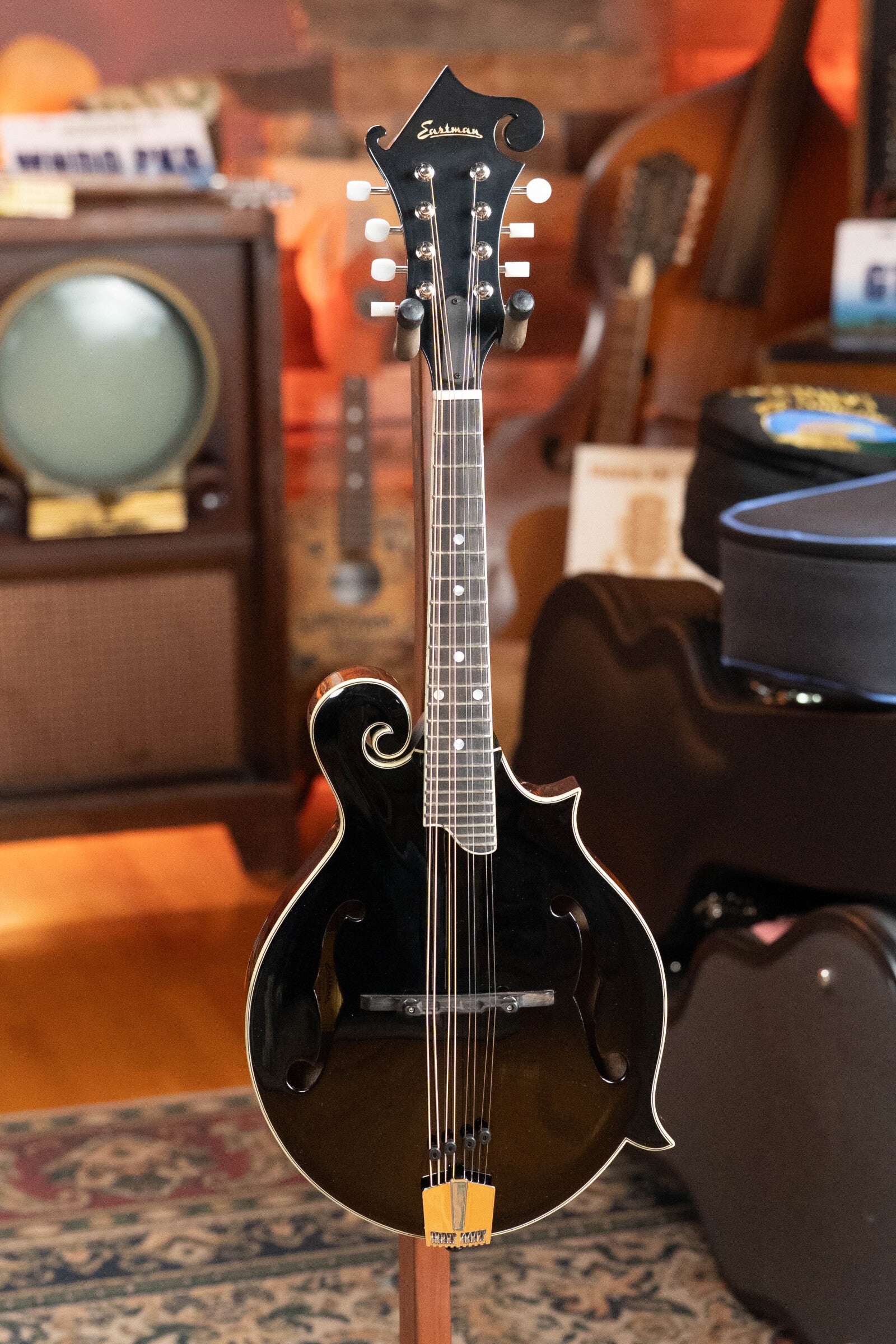 Eastman MD415-BK Black Top F-Style Mandolin #2089