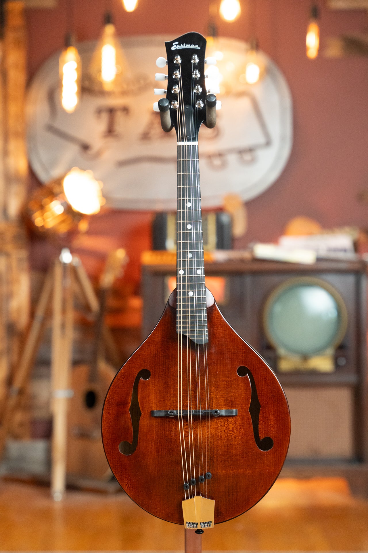 Eastman MD505CC/TV Comfort Contour True Tone Vintage Series A-Style Mandolin #3569