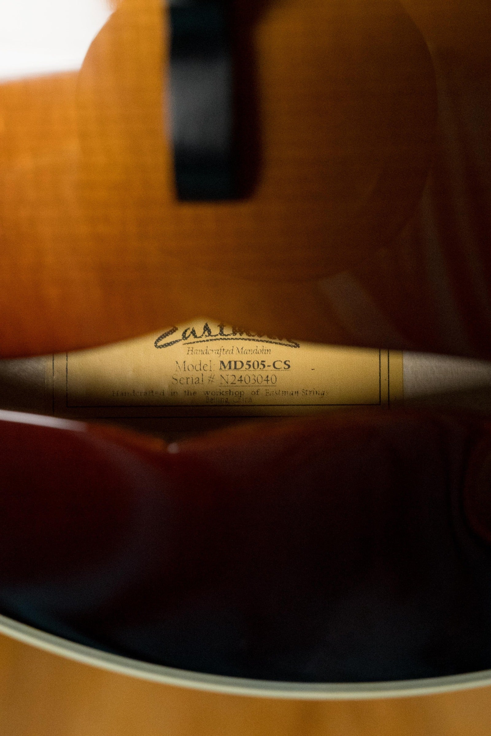 Eastman MD505-CS Spruce/Maple Classic Sunburst A-Style Mandolin #3040