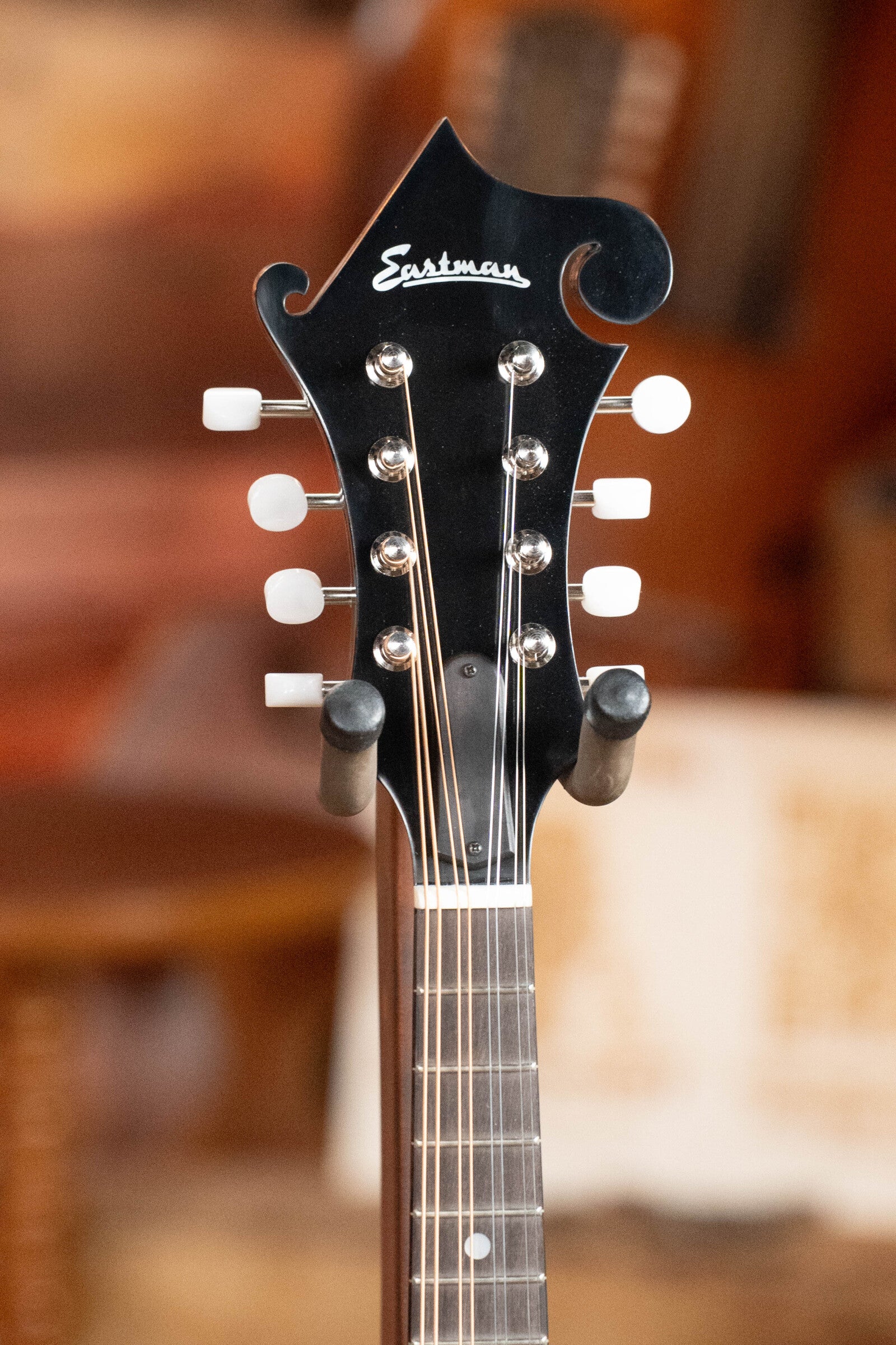 Eastman MD515CC/TV Comfort Contour TrueTone Vintage Gloss F-Style Mandolin #2395