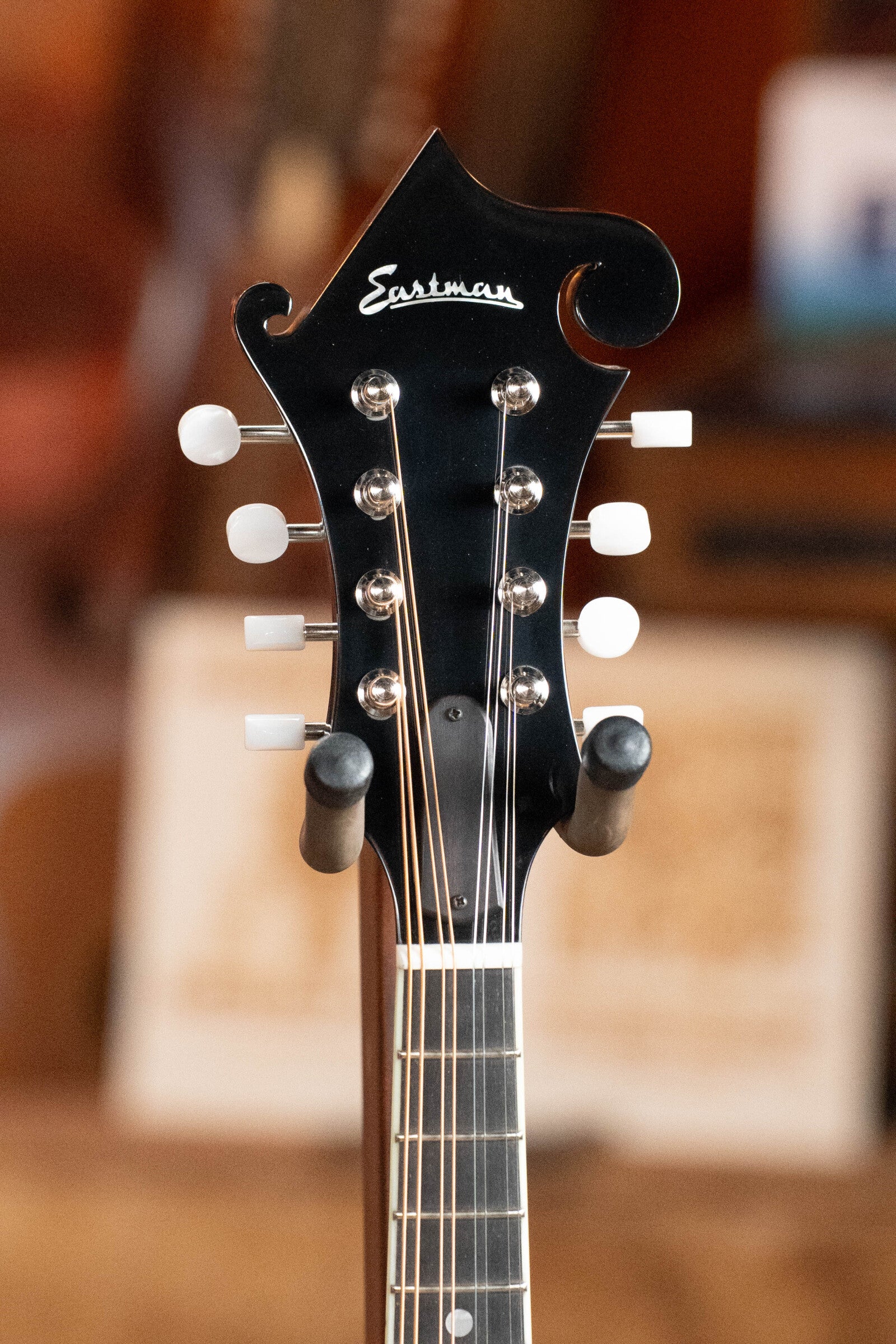 Eastman MD515-CS Classic Sunburst F-Style Mandolin #2583