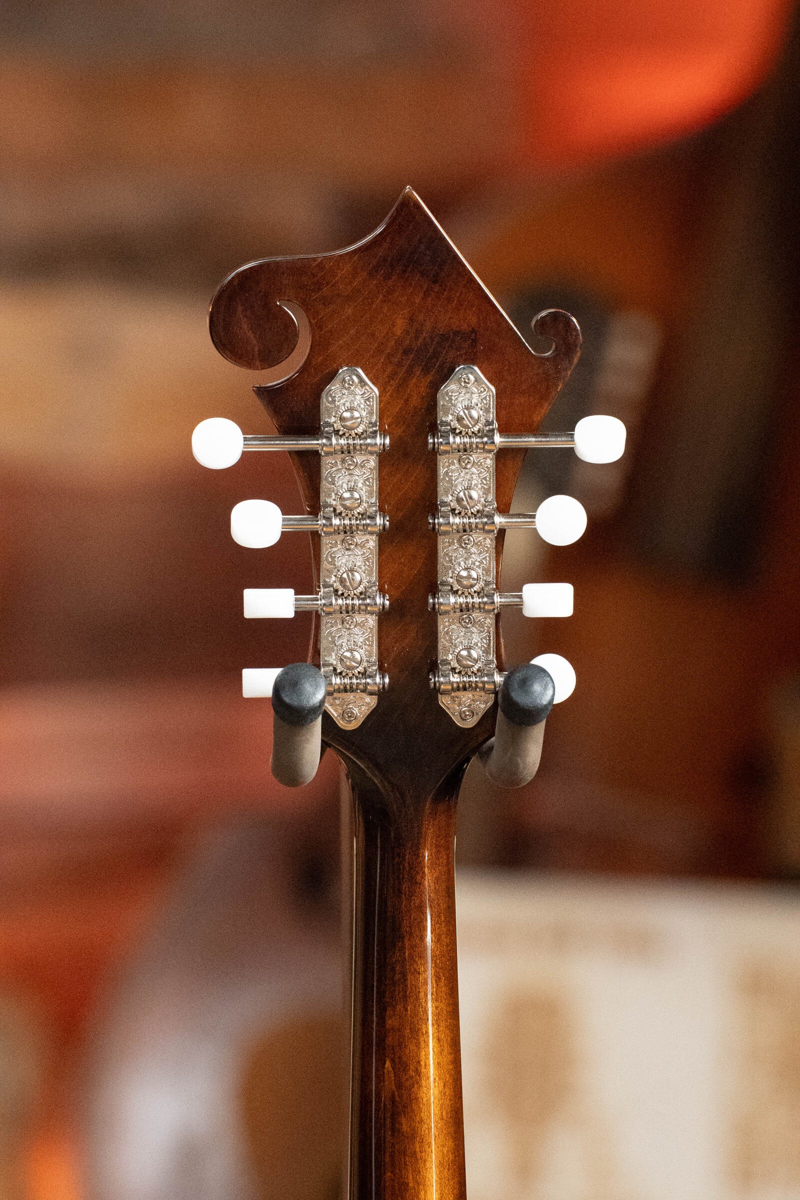 Eastman MD515-CS Classic Sunburst F-Style Mandolin #2842