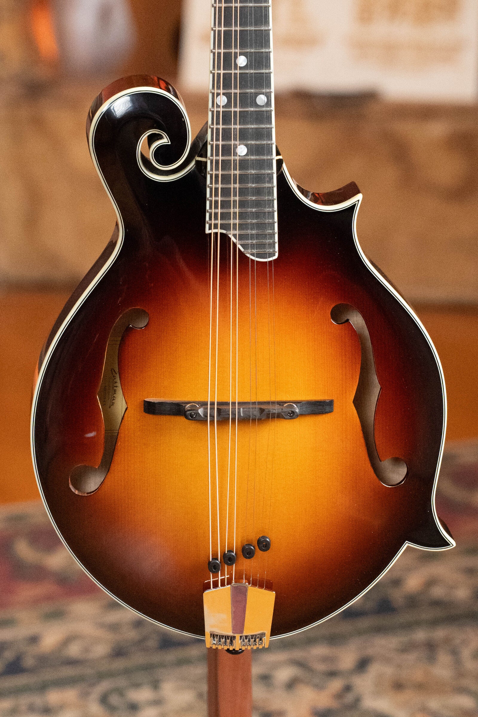 Eastman MD515-CS Classic Sunburst F-Style Mandolin #2843