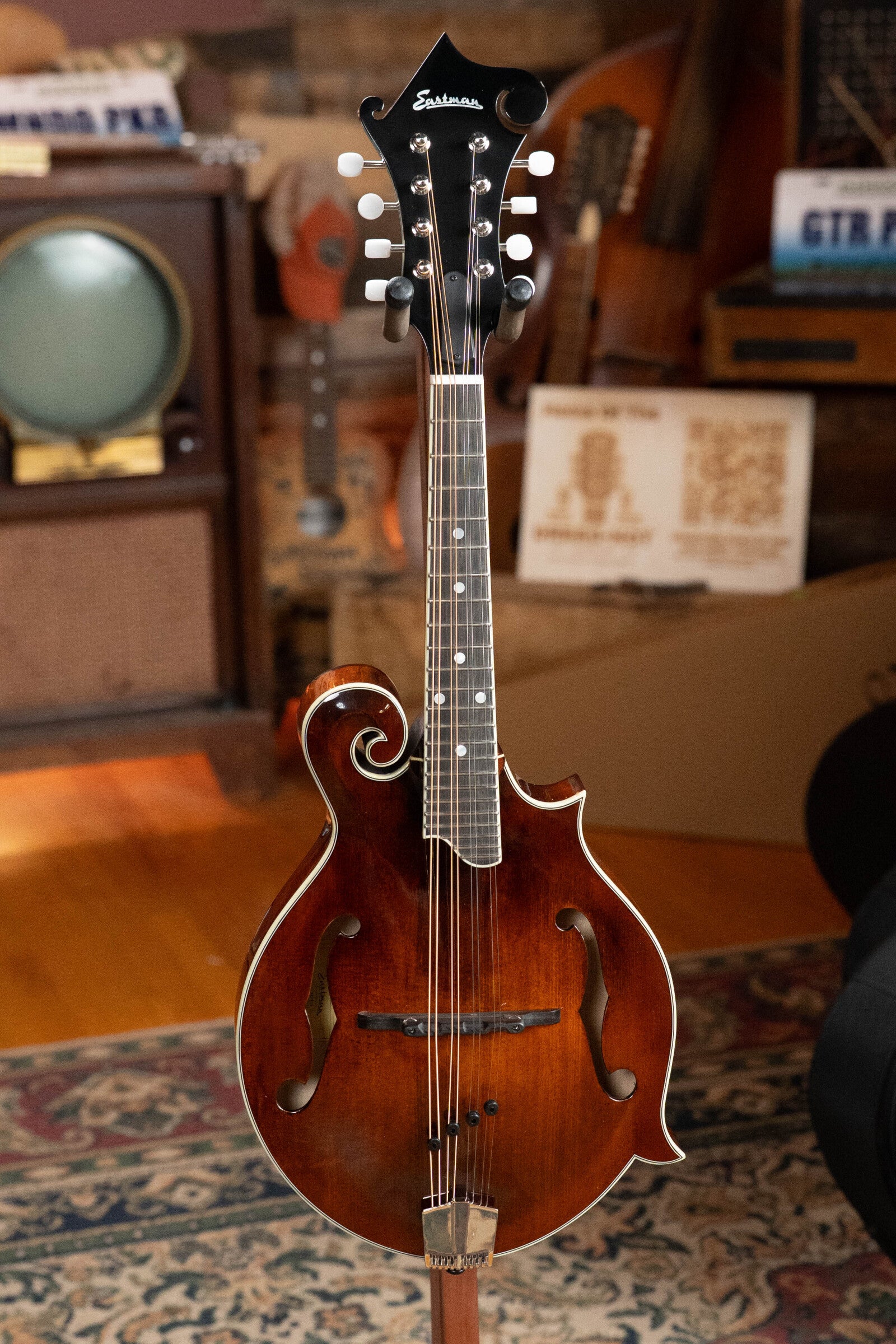 Eastman MD515 F-Style Classic Finish Mandolin #1944