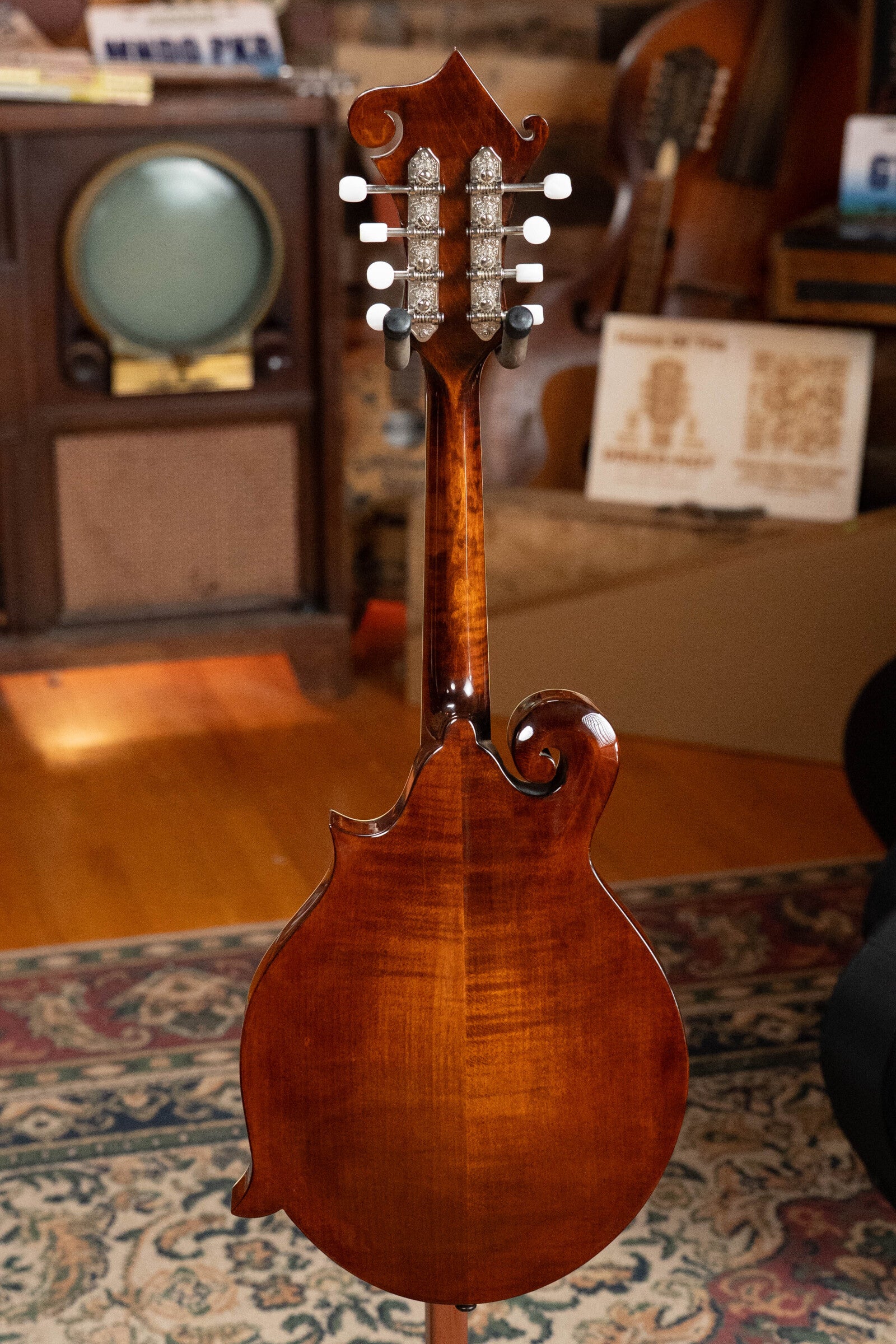 Eastman MD515 F-Style Classic Finish Mandolin #1944