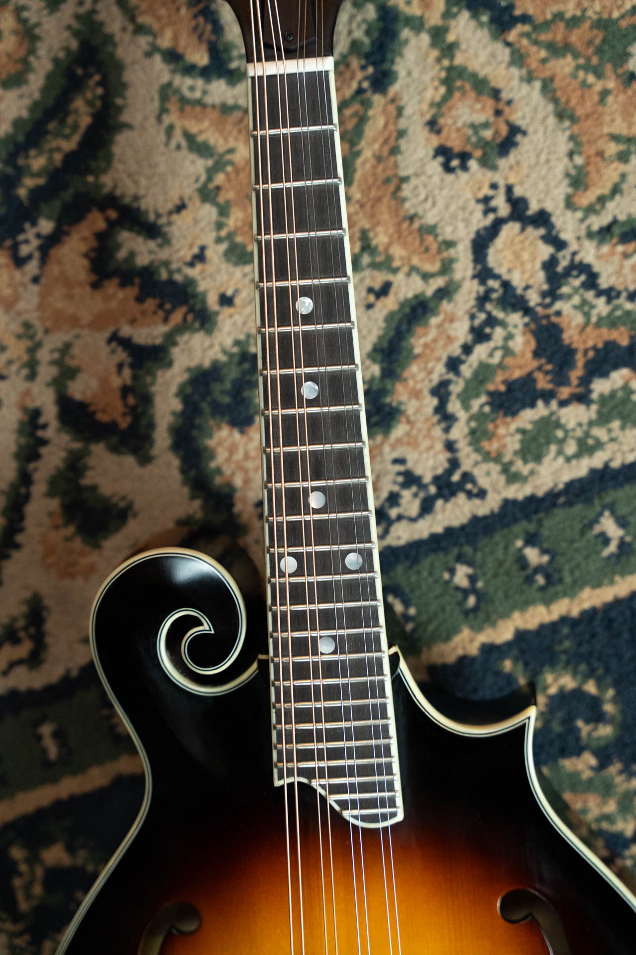 Eastman MD515/TV-WN-SB Spruce/Maple Wide Nut Sunburst F-Style Mandolin #2777