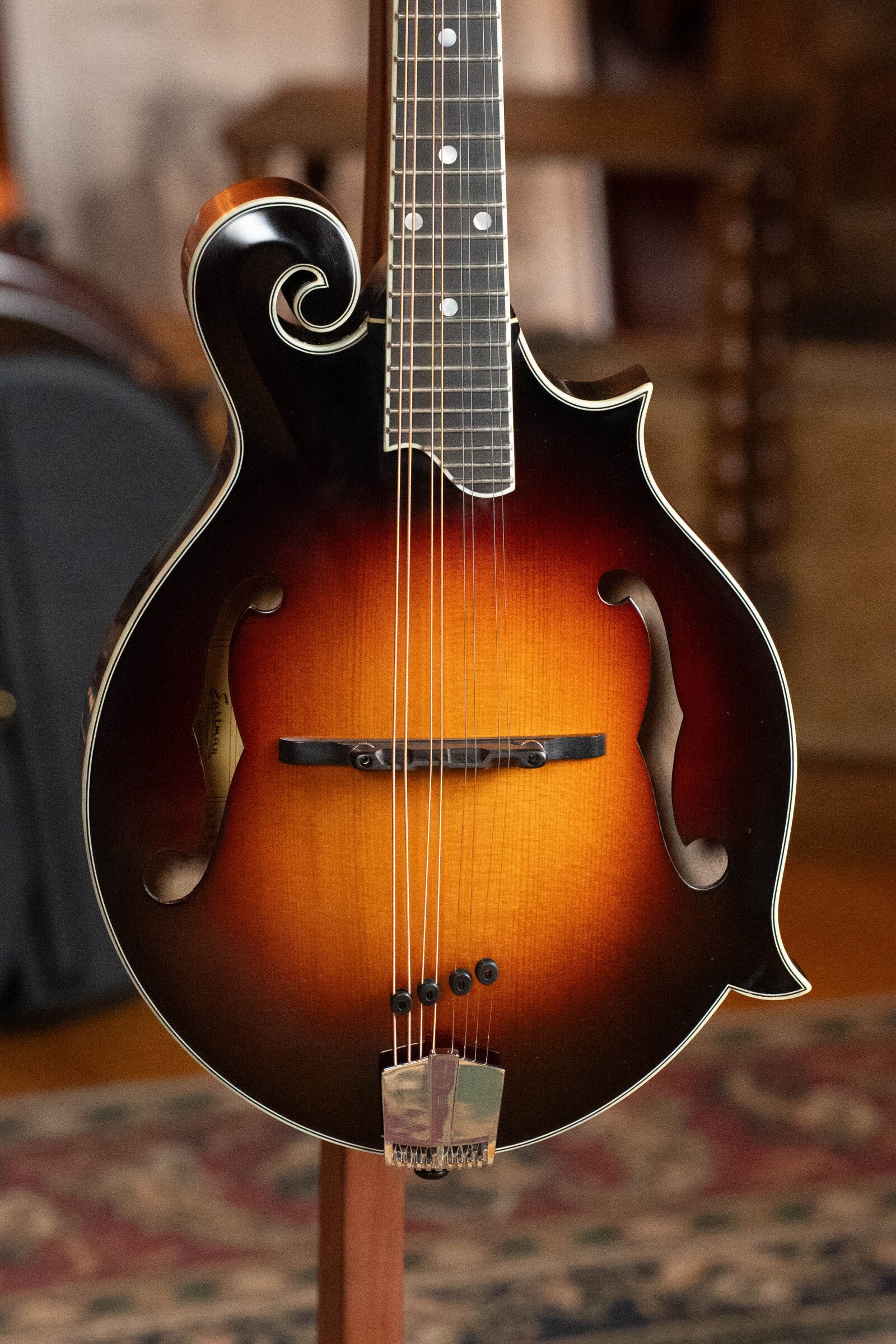 Eastman MD515/TV-WN-SB Spruce/Maple Wide Nut Sunburst F-Style Mandolin #4330
