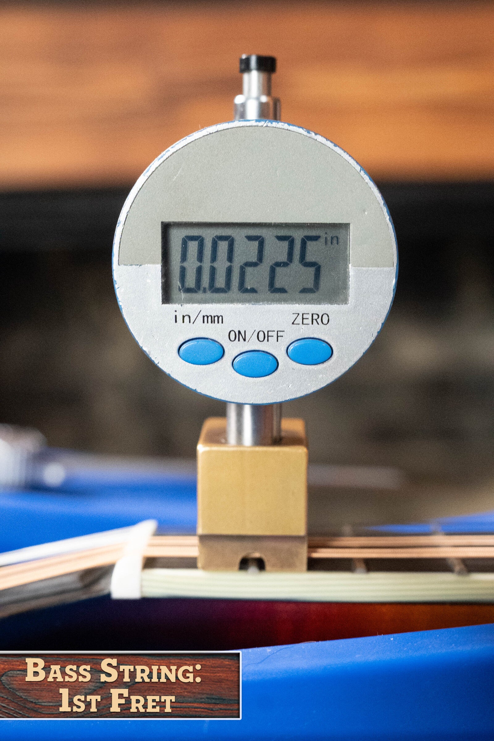 Eastman MD515/TV-WN-SB Spruce/Maple Wide Nut Sunburst F-Style Mandolin #4336