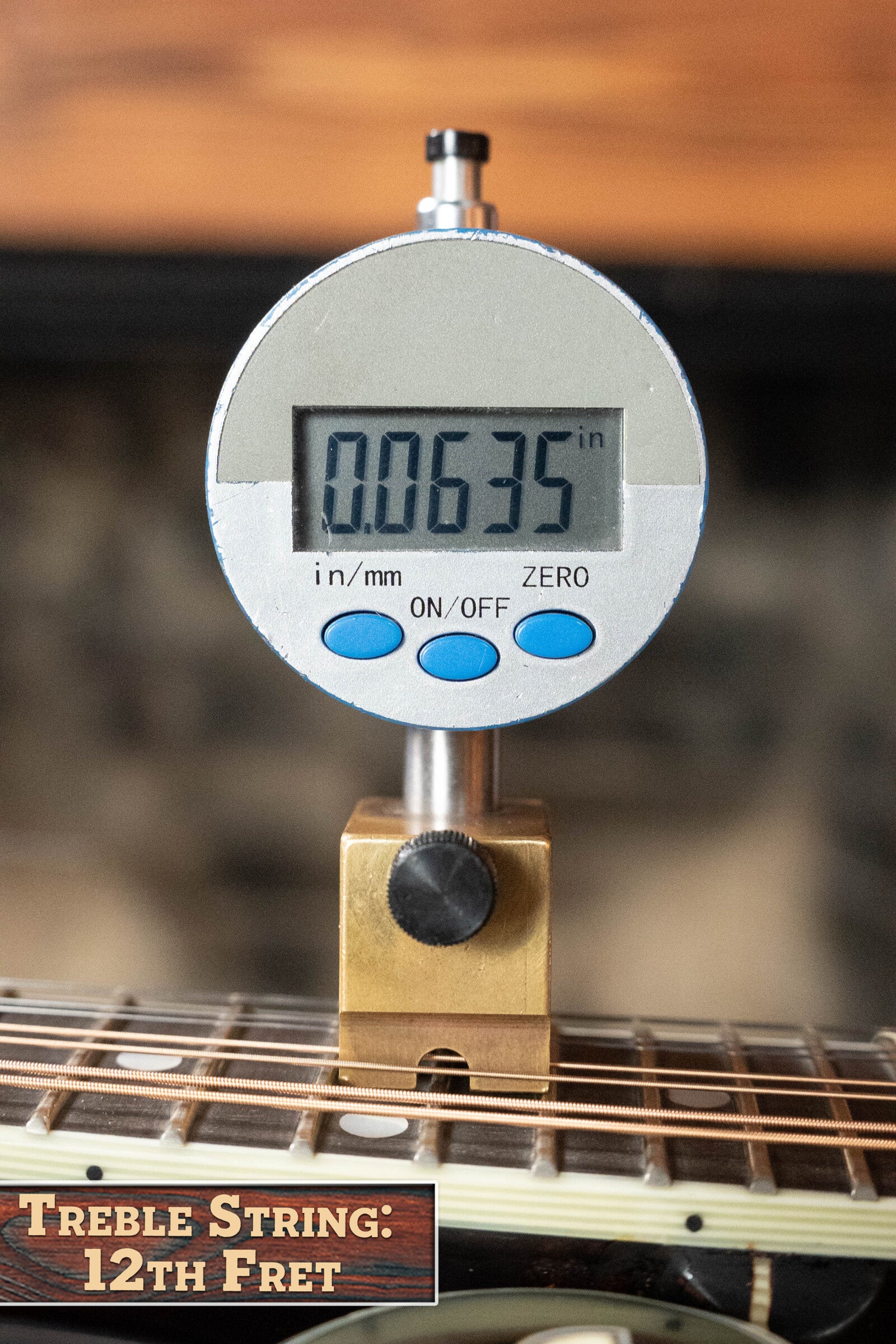 Eastman MD515/TV-WN-SB Spruce/Maple Wide Nut Sunburst F-Style Mandolin #4336