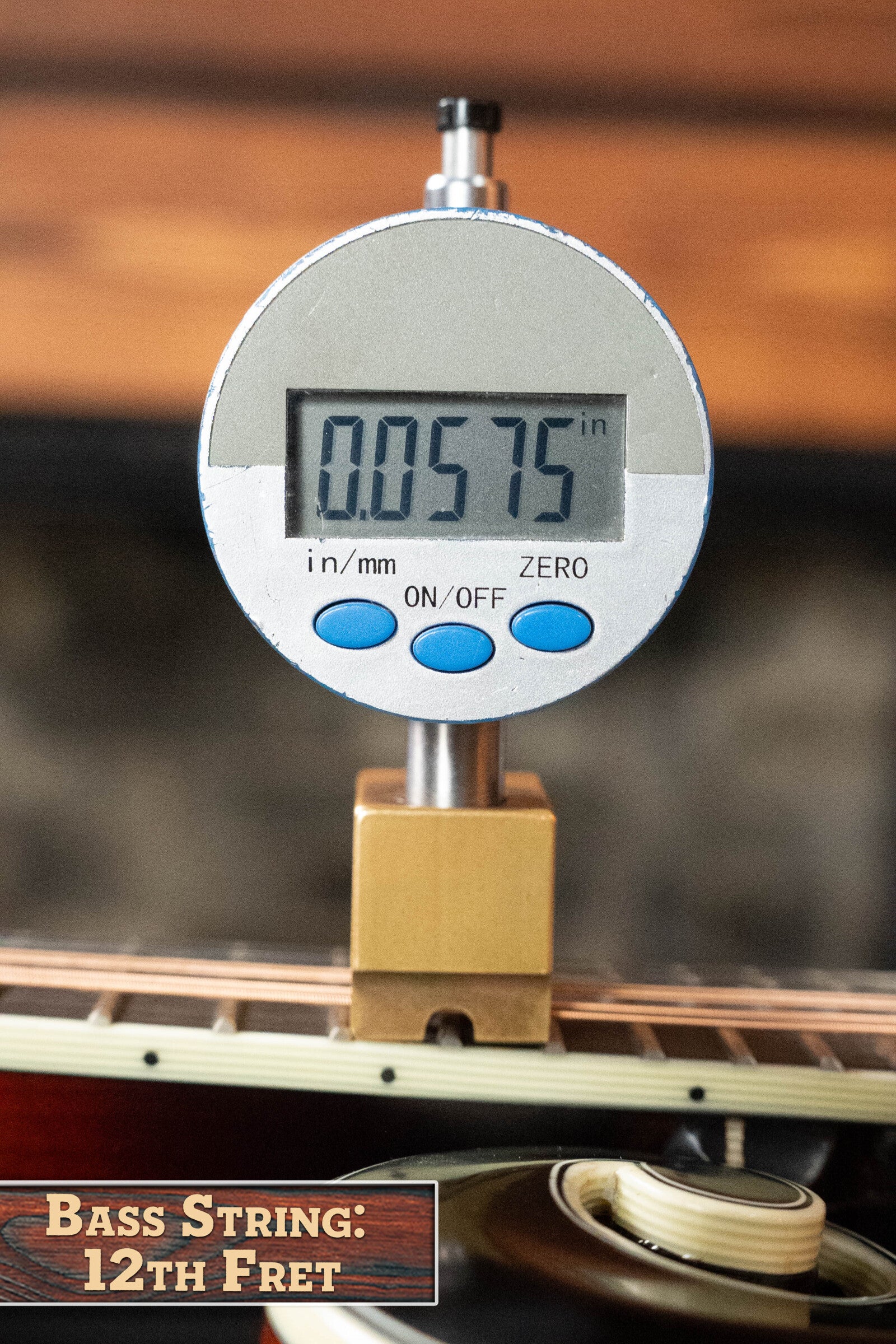 Eastman MD515/TV-WN-SB Spruce/Maple Wide Nut Sunburst F-Style Mandolin #4339