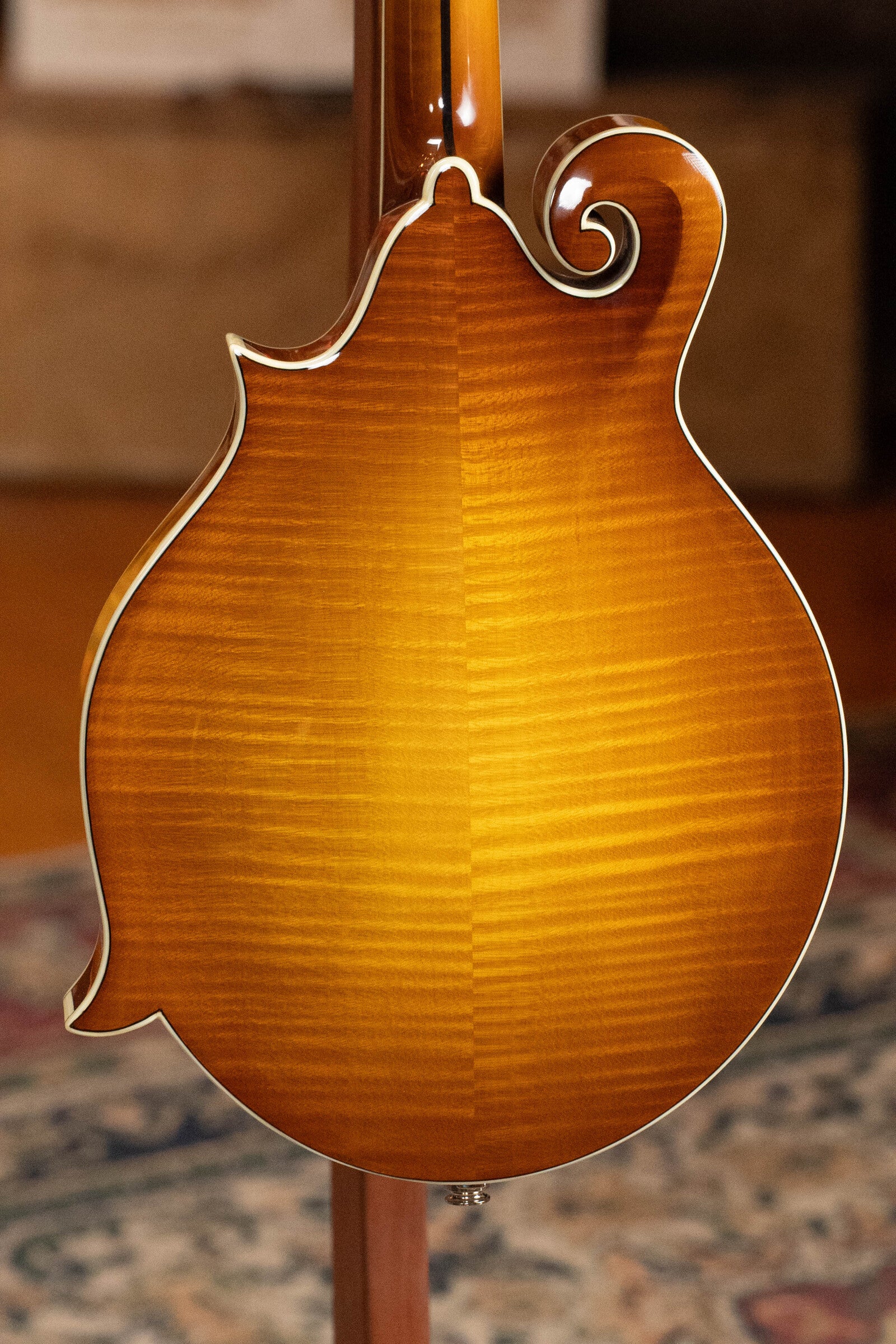 Eastman MD615-GB Goldburst F-Style Mandolin w/K&K Pickup #0600