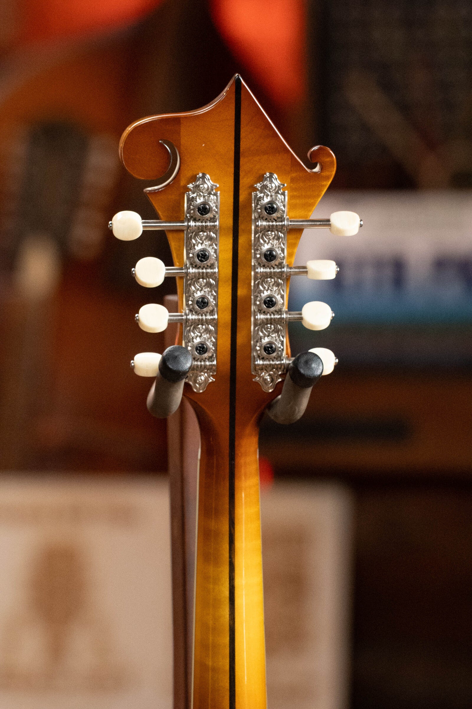 Eastman MD615-GB Goldburst F-Style Mandolin w/K&K Pickup #0600