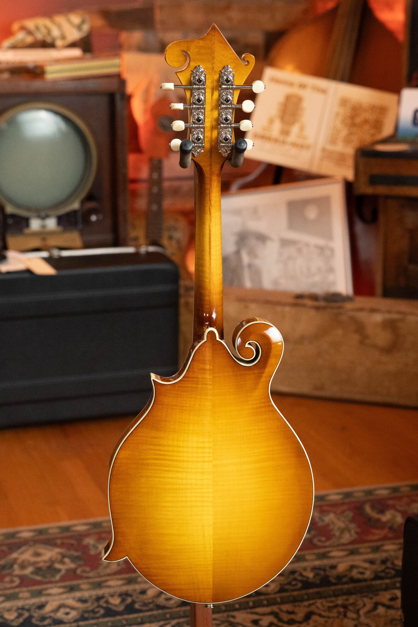 Eastman MD615-GB Goldburst F-Style Mandolin w/K&K Pickup #3217