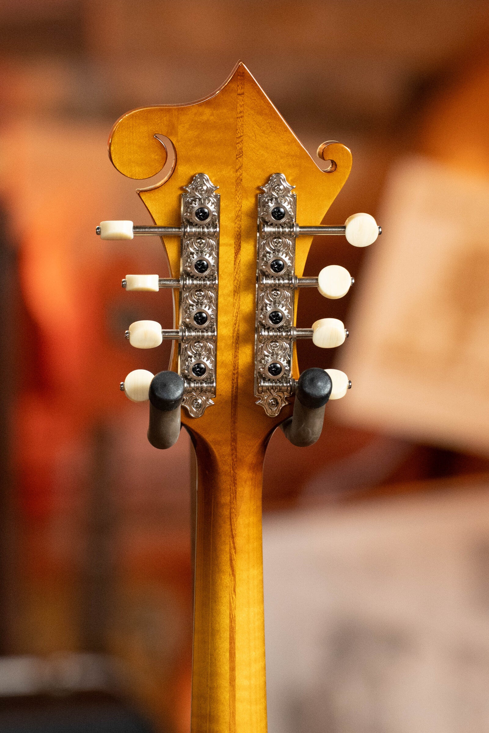 Eastman MD615-GB Goldburst F-Style Mandolin w/K&K Pickup #3217