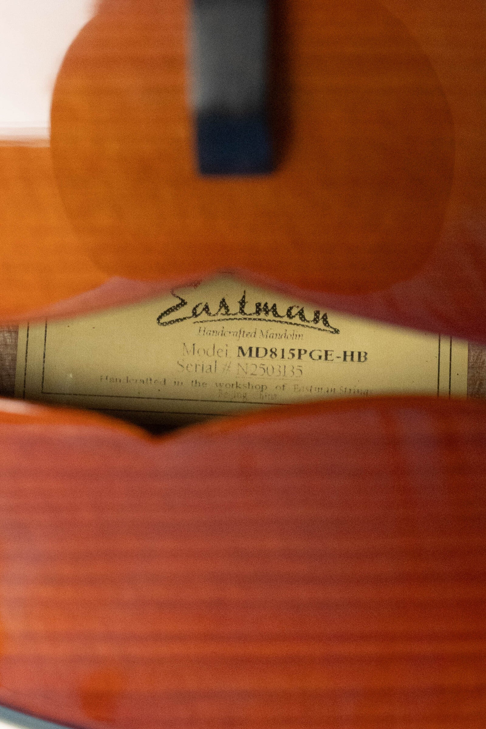 Eastman MD815PGE-HB F-Style Honeyburst Mandolin w/ K&K Pickup #3135