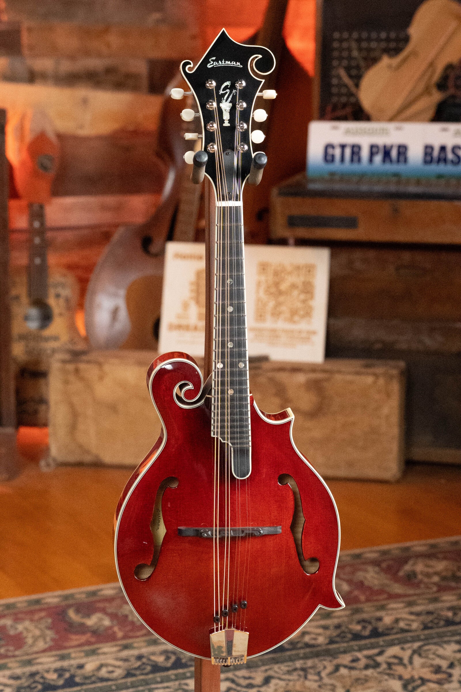Eastman MD815 Adirondack Spruce/Flamed Maple F-Style Mandolin #1940
