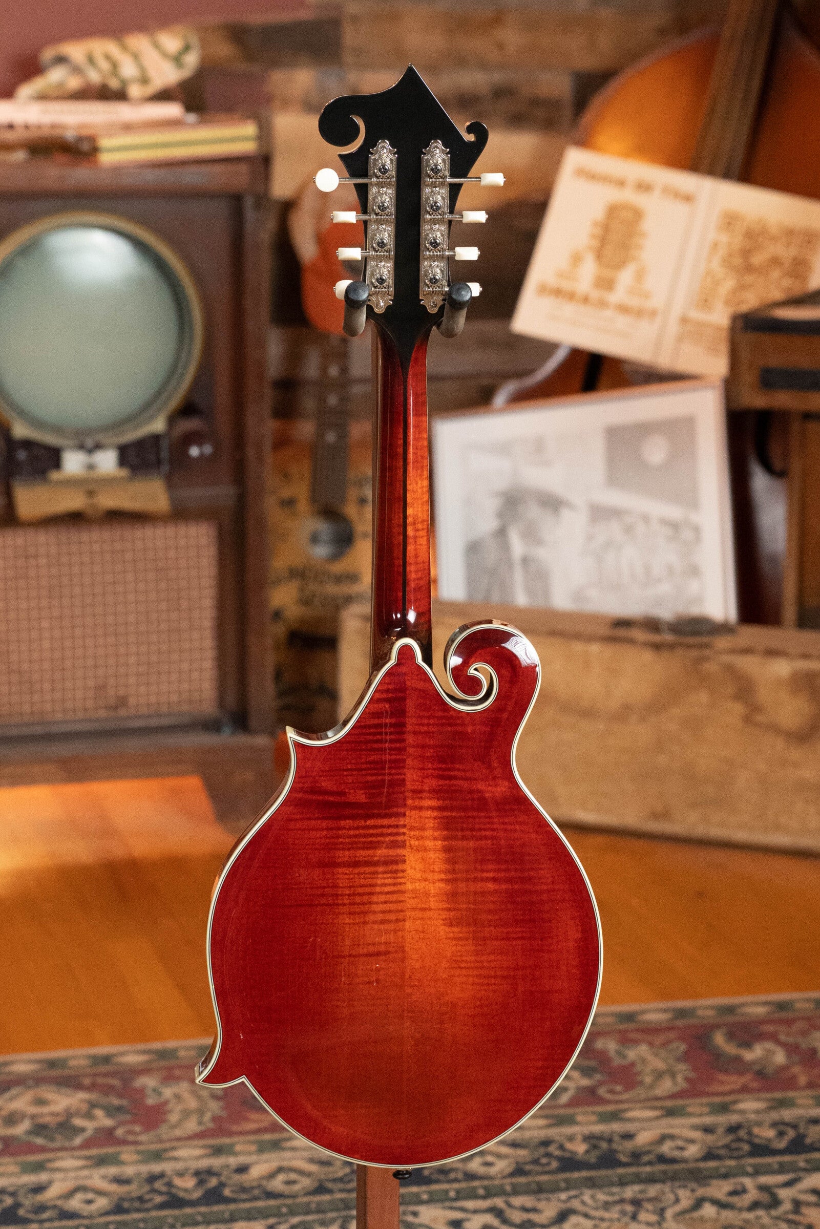 Eastman MD815 Adirondack Spruce/Flamed Maple F-Style Mandolin #3283