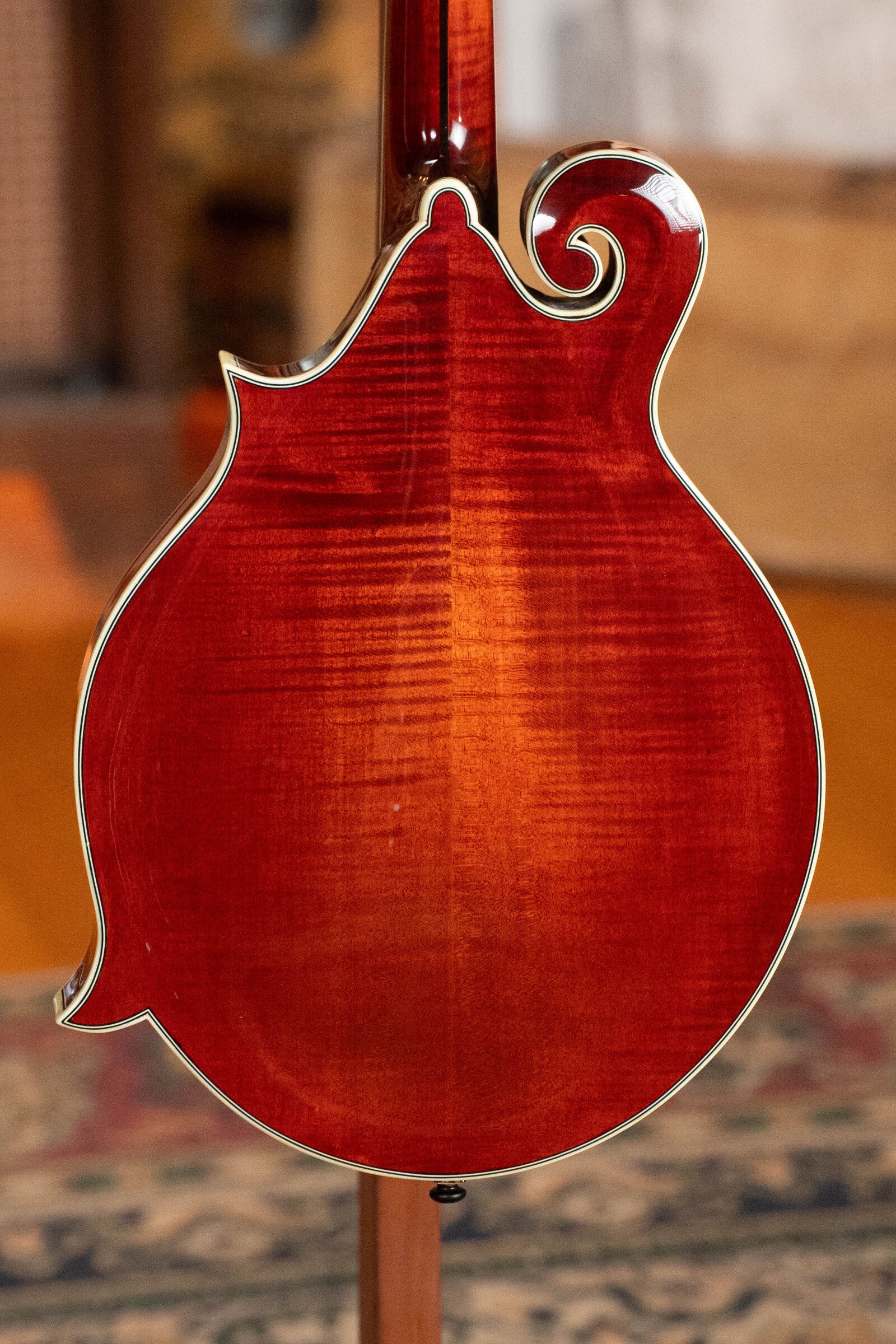Eastman MD815 Adirondack Spruce/Flamed Maple F-Style Mandolin #3283