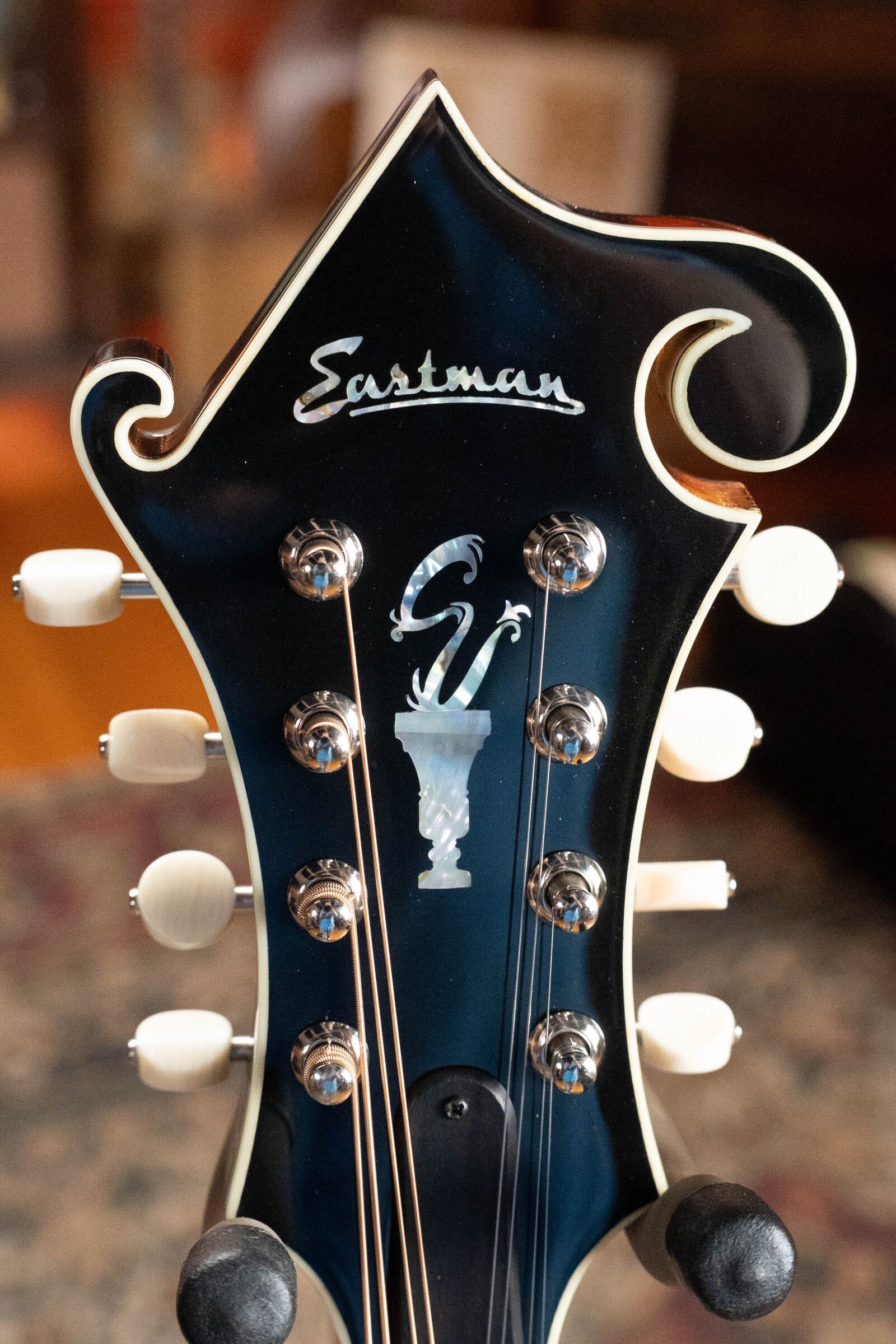 Eastman MD815-SB Adirondack/Flamed Maple Sunburst F-Style Mandolin #0591