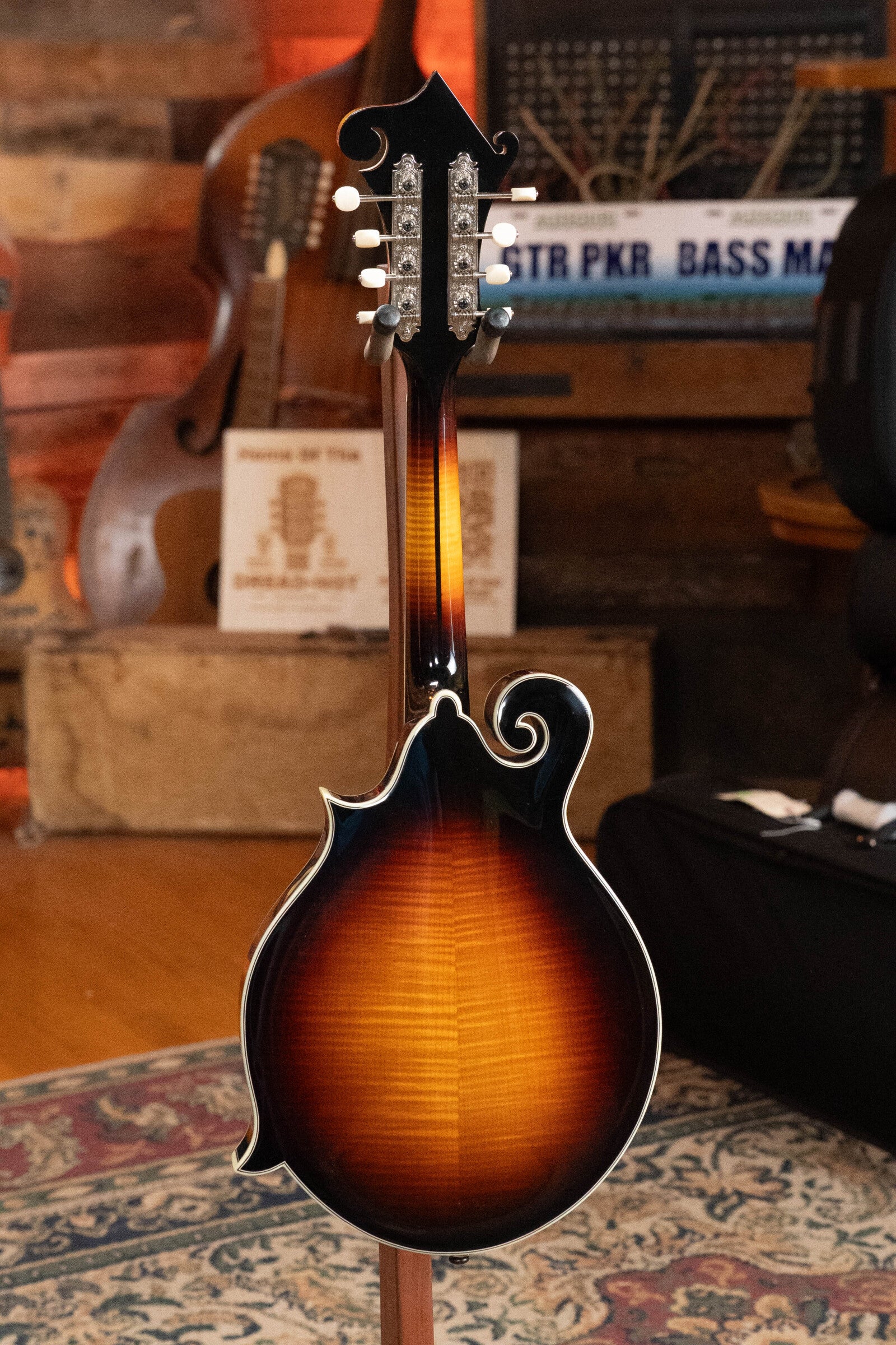 Eastman MD815-SB Adirondack/Flamed Maple Sunburst F-Style Mandolin #0591