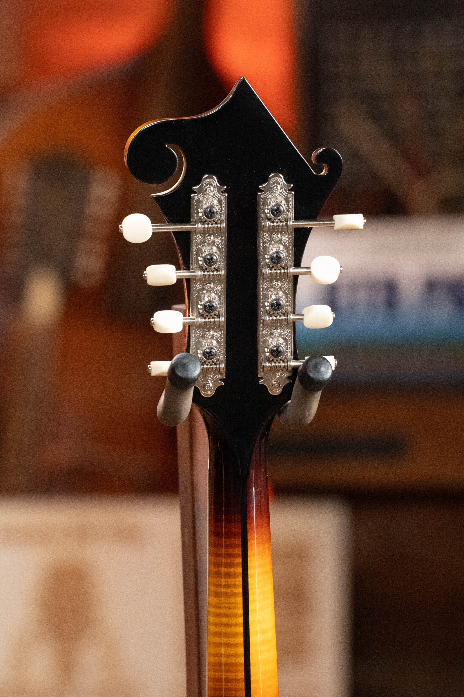 Eastman MD815-SB Adirondack/Flamed Maple Sunburst F-Style Mandolin #0591
