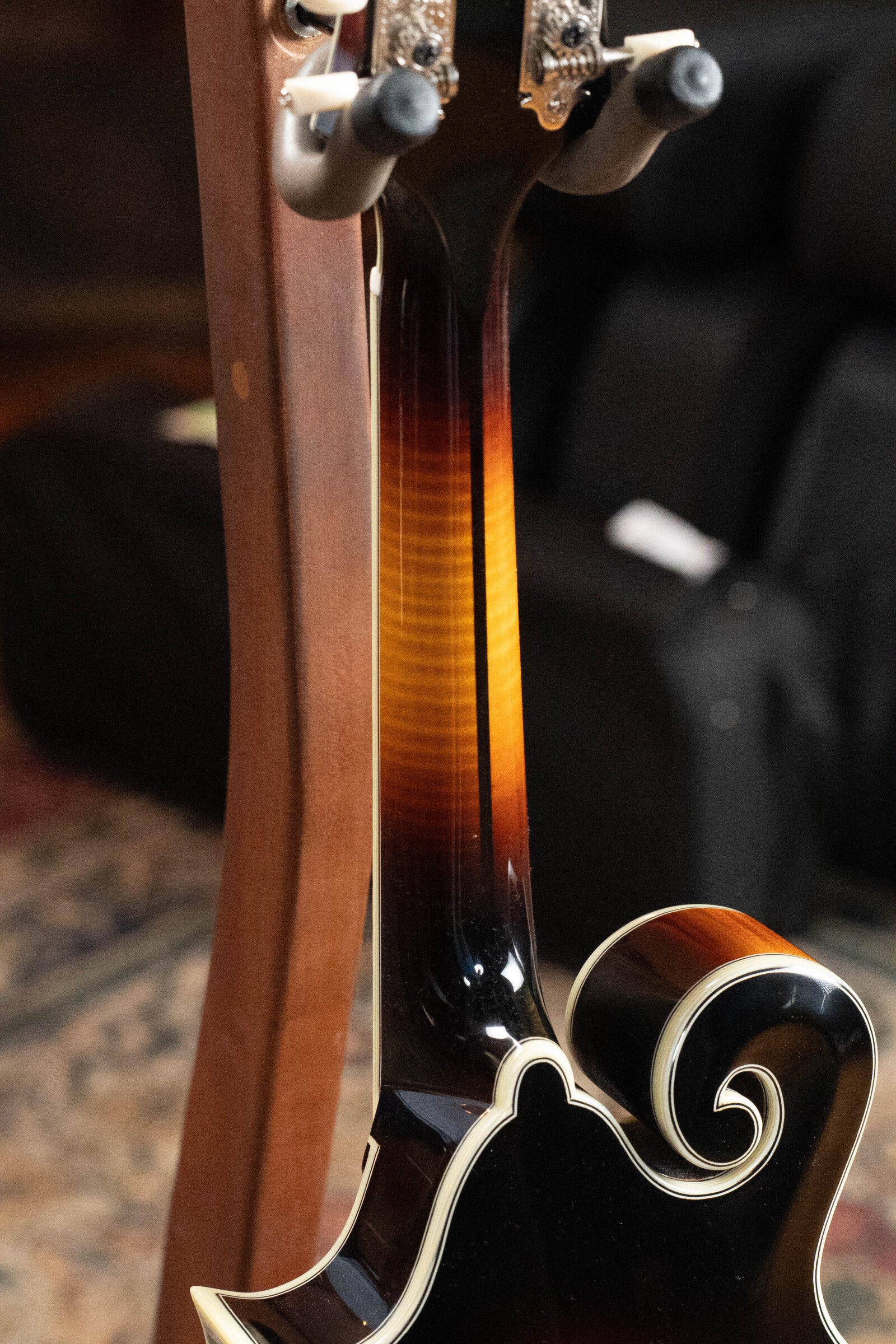 Eastman MD815-SB Adirondack/Flamed Maple Sunburst F-Style Mandolin #0591