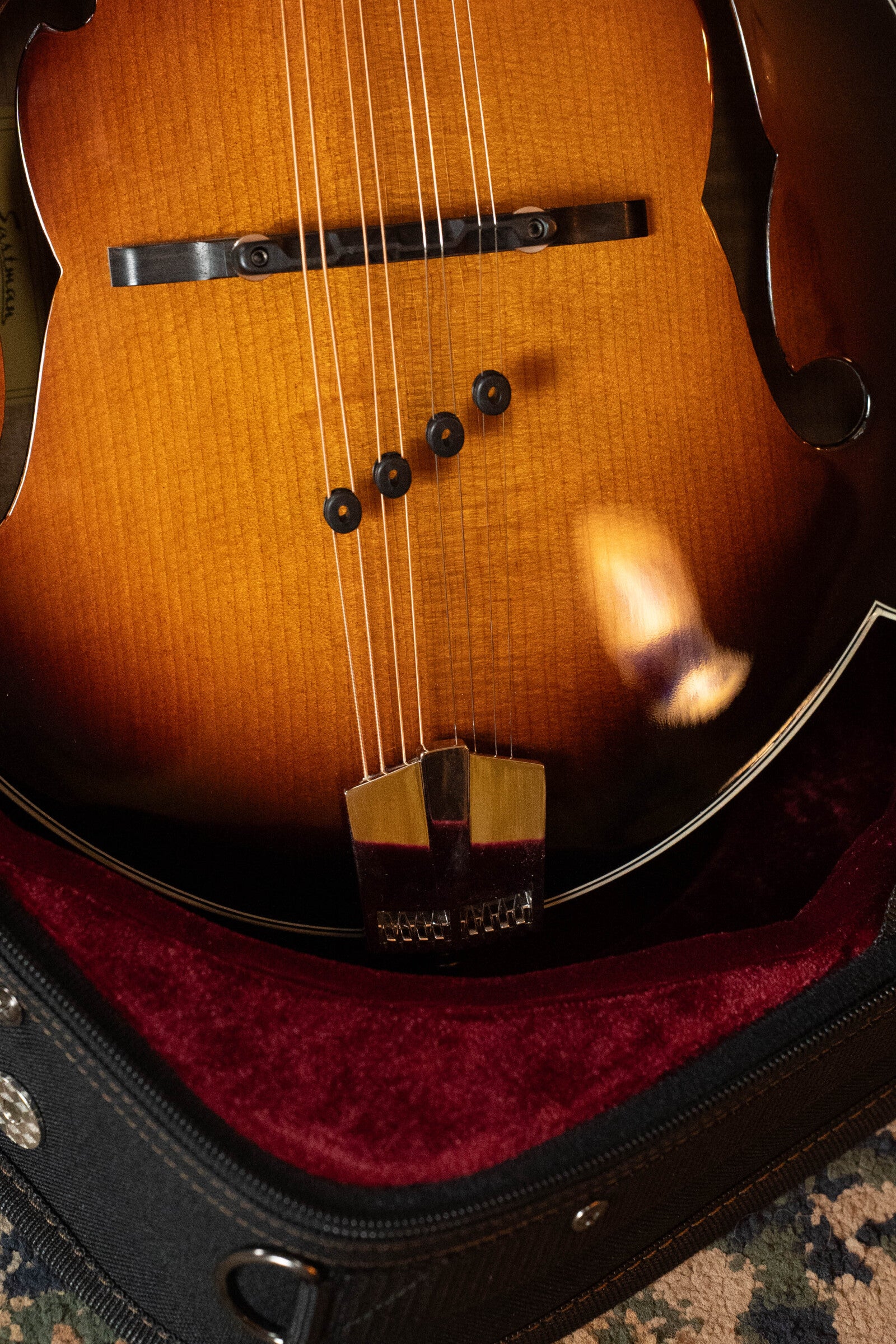 Eastman MD815-SB Adirondack/Flamed Maple Sunburst F-Style Mandolin #3672