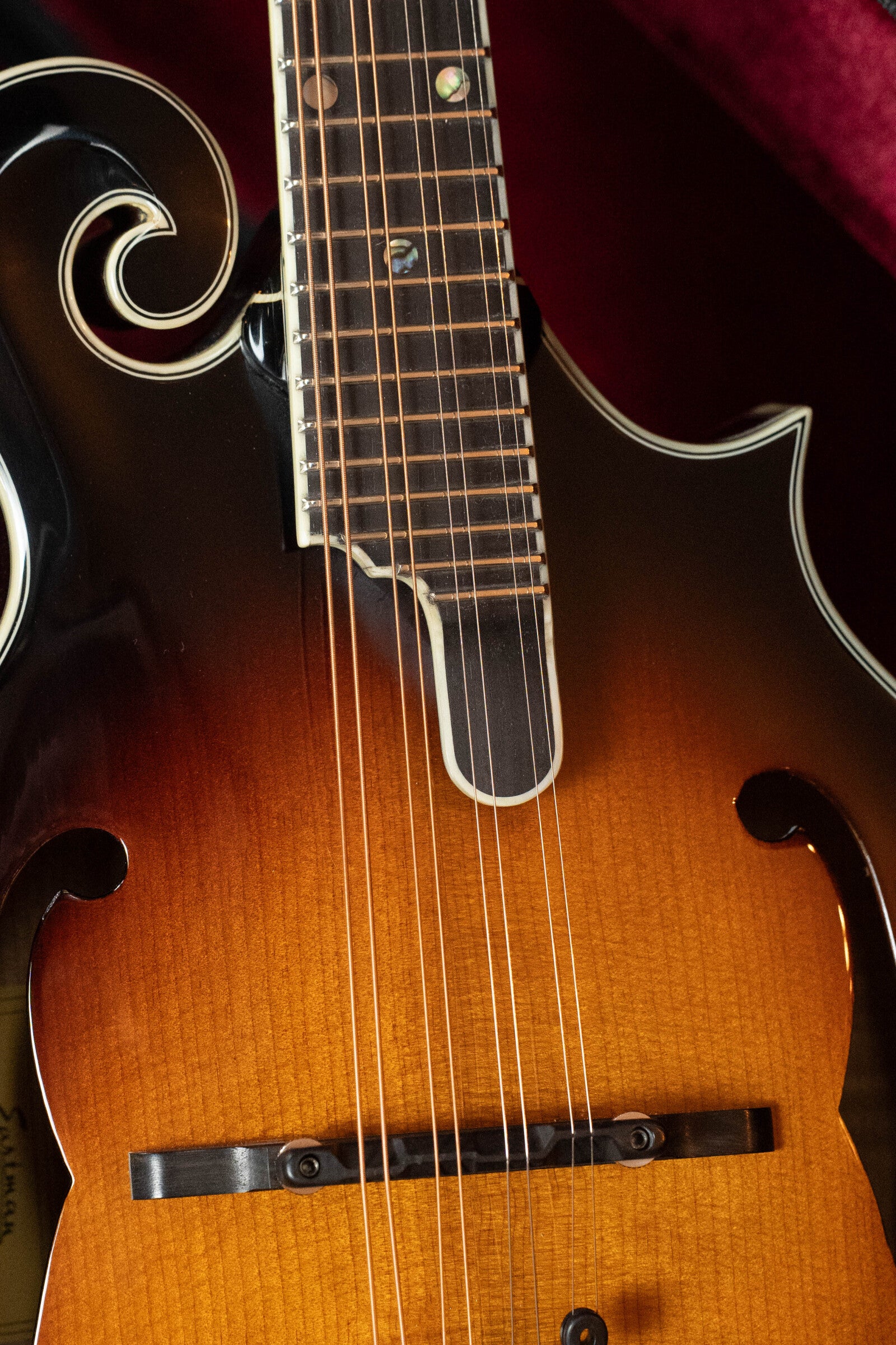 Eastman MD815-SB Adirondack/Flamed Maple Sunburst F-Style Mandolin #3672