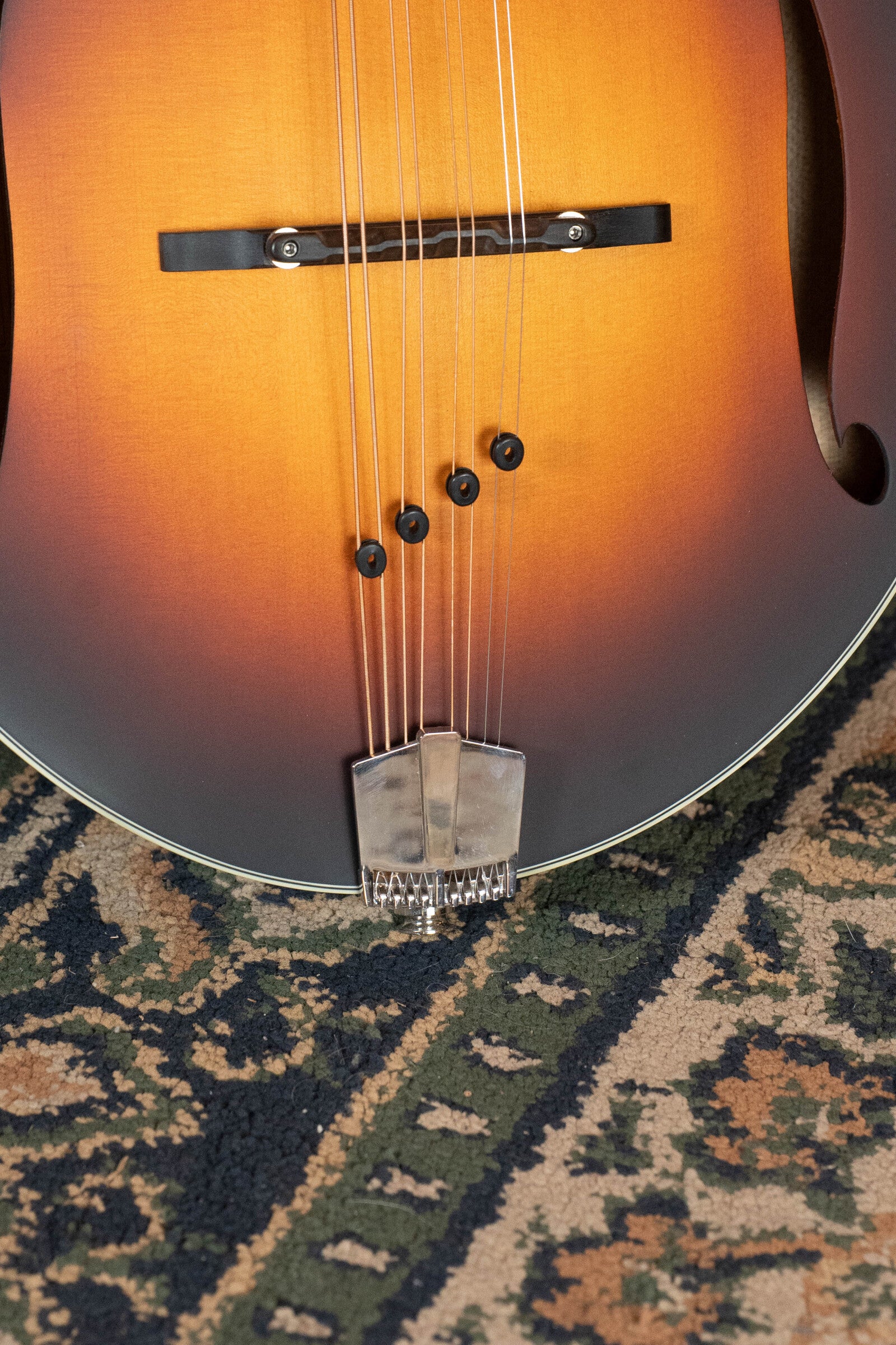 Eastman MDO305E-SB Hand-Carved Sunburst Octave A-Style Mandolin w/K&K Pickup #3420