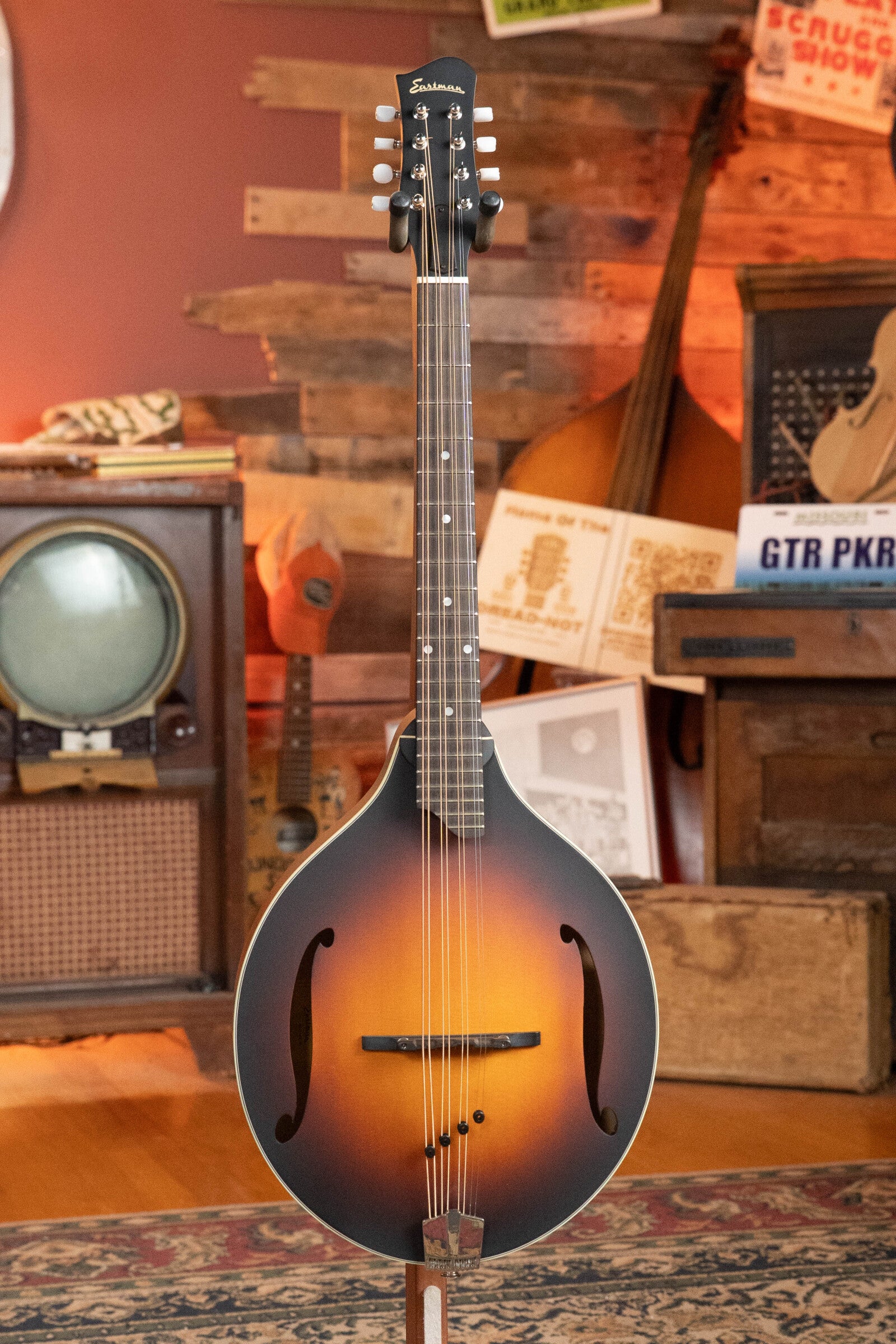 Eastman MDO305E-SB Hand-Carved Sunburst Octave A-Style Mandolin w/K&K Pickup #3420
