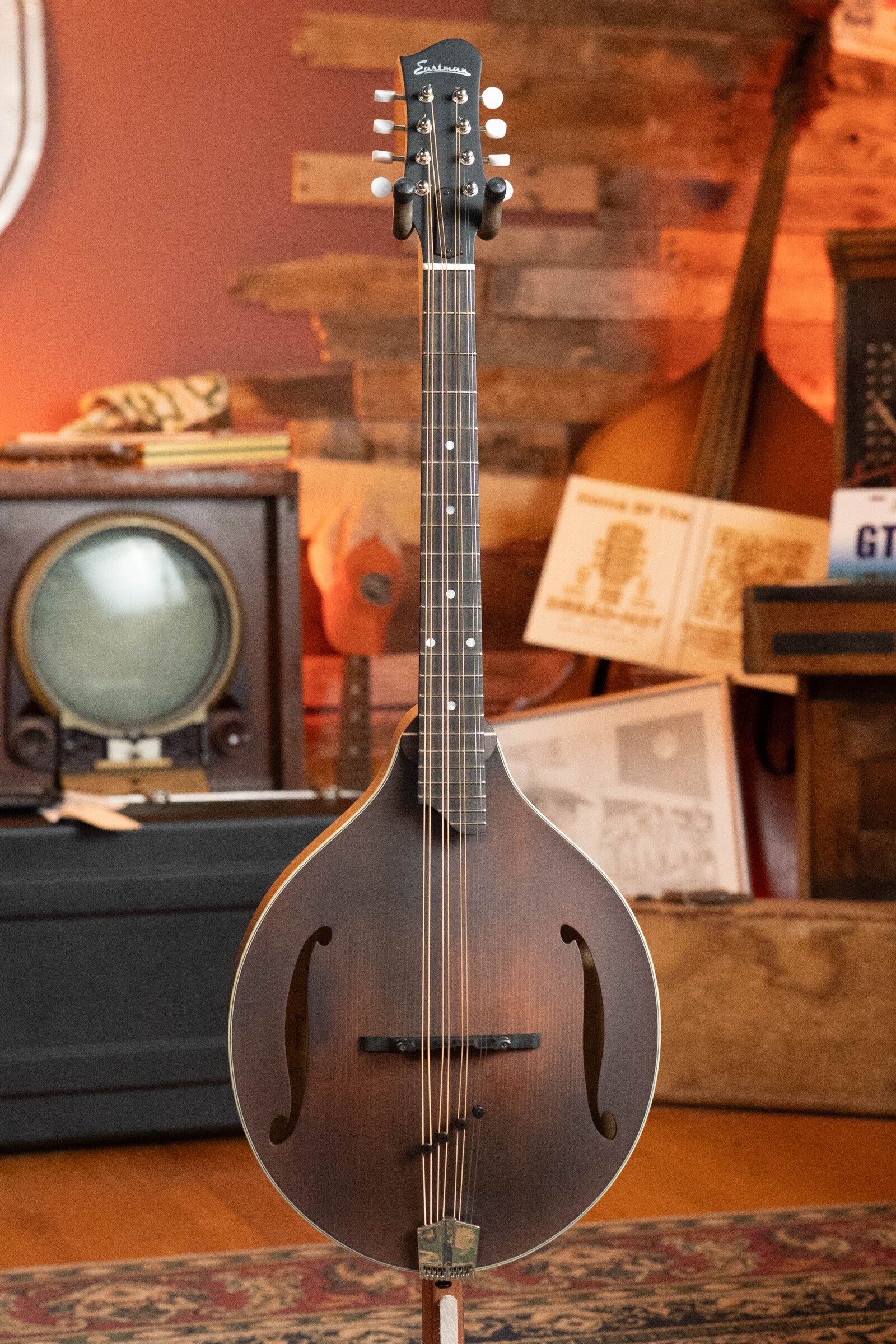 Eastman MDO305 Hand-Carved Octave A-Style Mandolin #3876