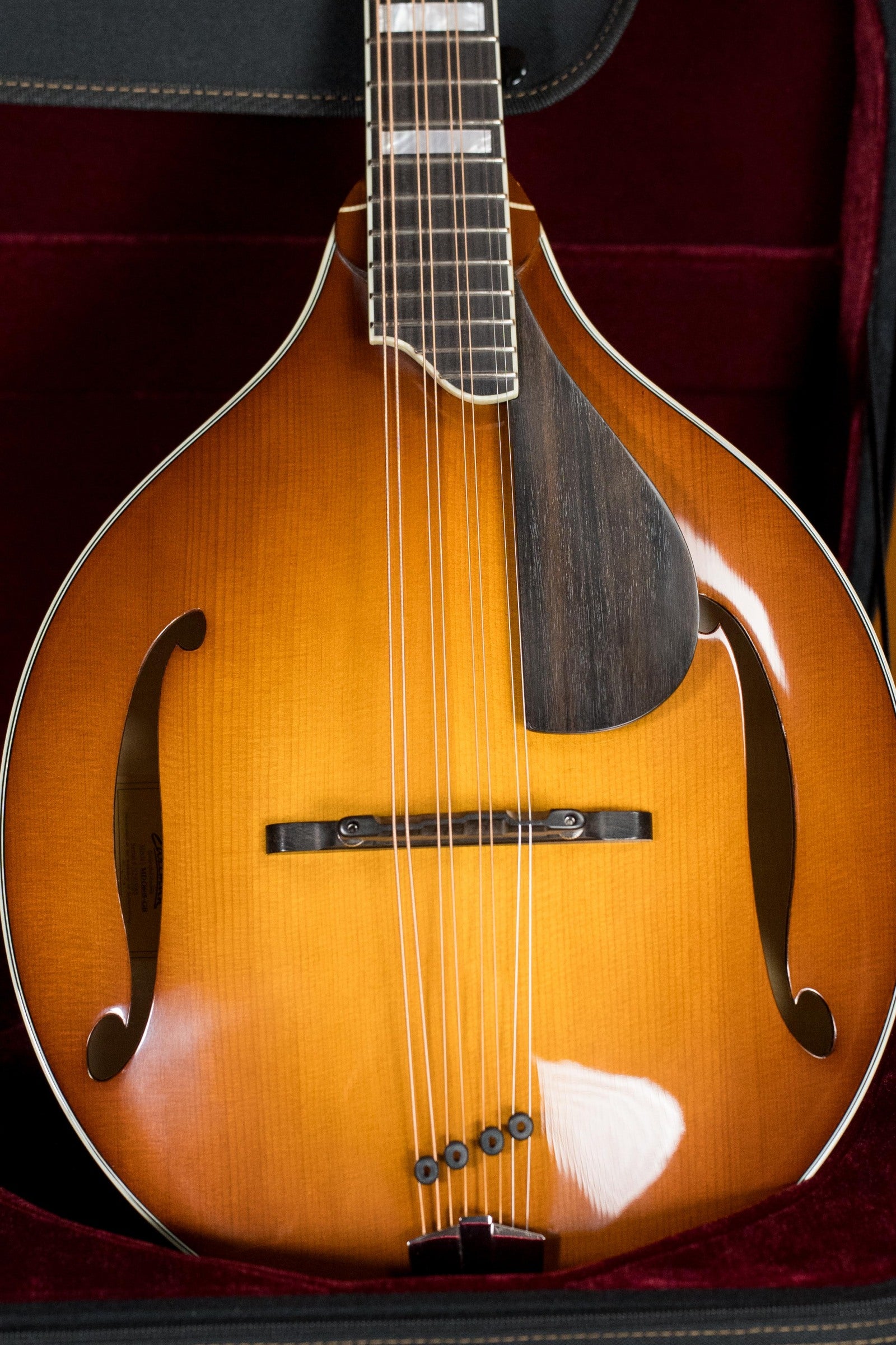 Eastman MDO605-GB Spruce/Maple Goldburst Octave A-Style Mandolin w/K&K Pickup #5165