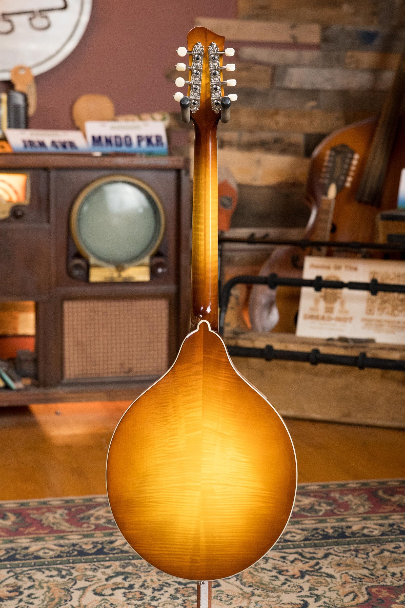 Eastman MDO605-GB Spruce/Maple Goldburst Octave A-Style Mandolin w/K&K Pickup #5165