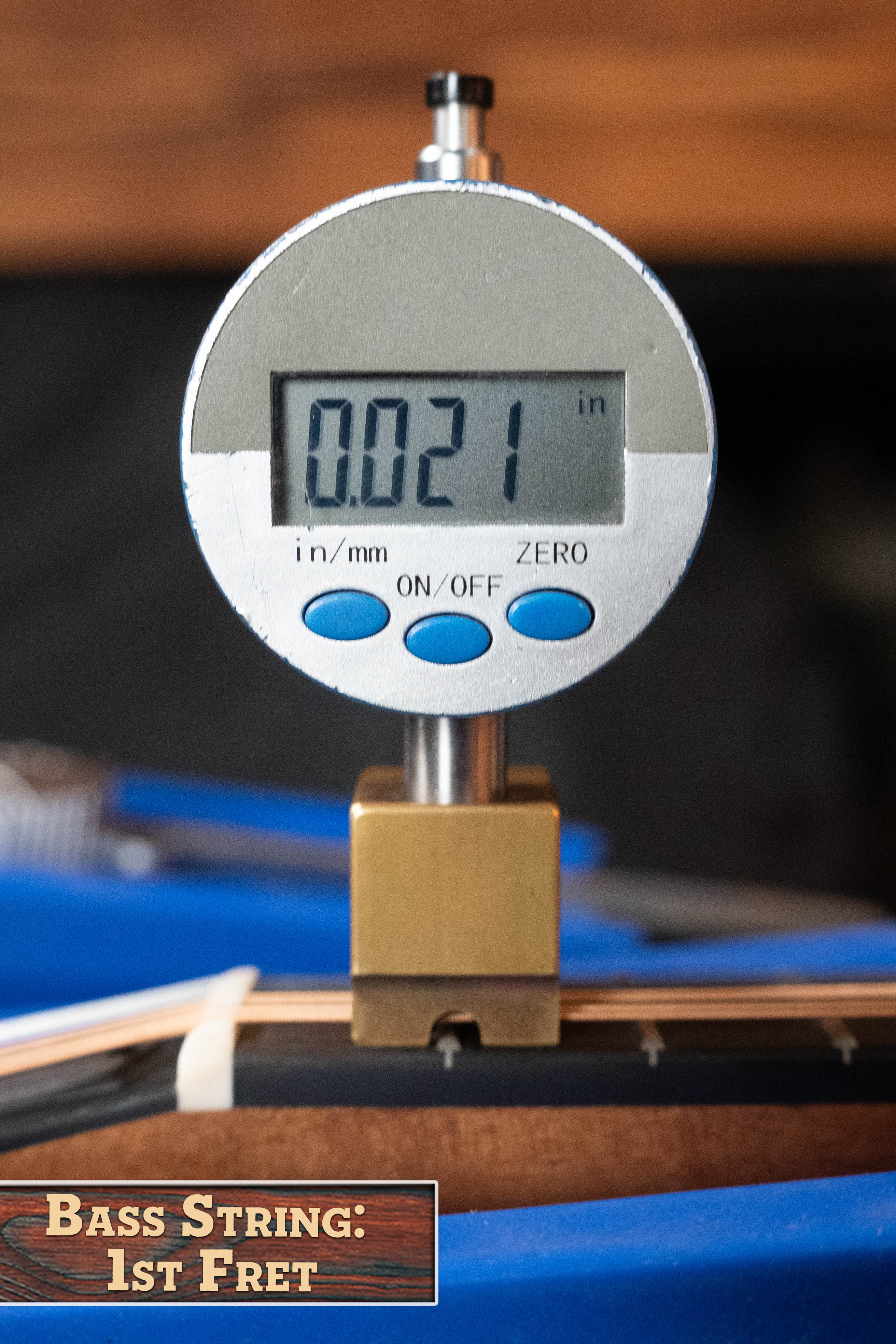 Eastman PCH-M104-GB Solid Spruce/Laminated Mahogany Goldburst Flattop A-Style Mandolin #1637