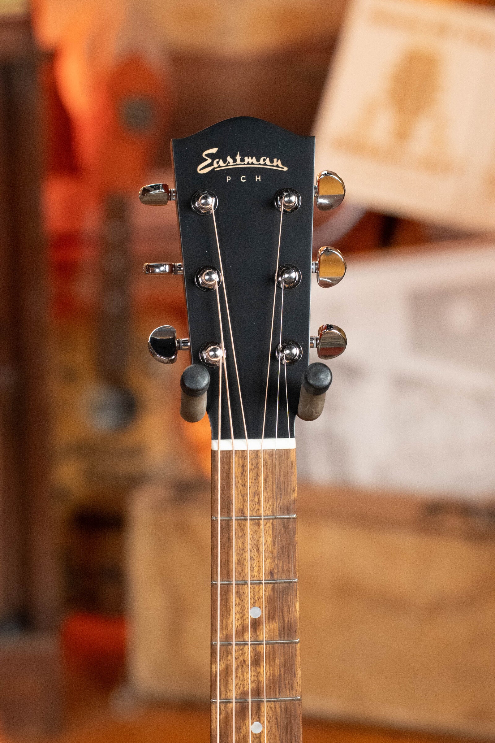 Eastman PCH1-GACE-CLA Sitka/Laminated Sapele Cutaway Grand Auditorium Classic Finish Guitar w/Electronics #2281