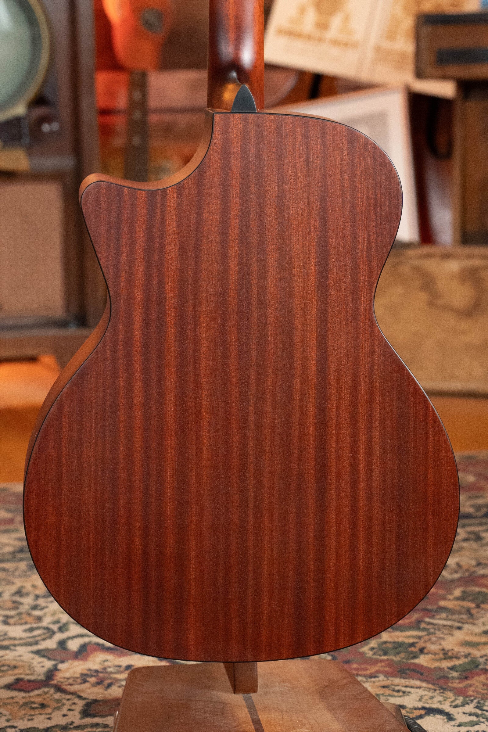 Eastman PCH1-GACE-CLA Sitka/Laminated Sapele Cutaway Grand Auditorium Classic Finish Guitar w/Electronics #2281
