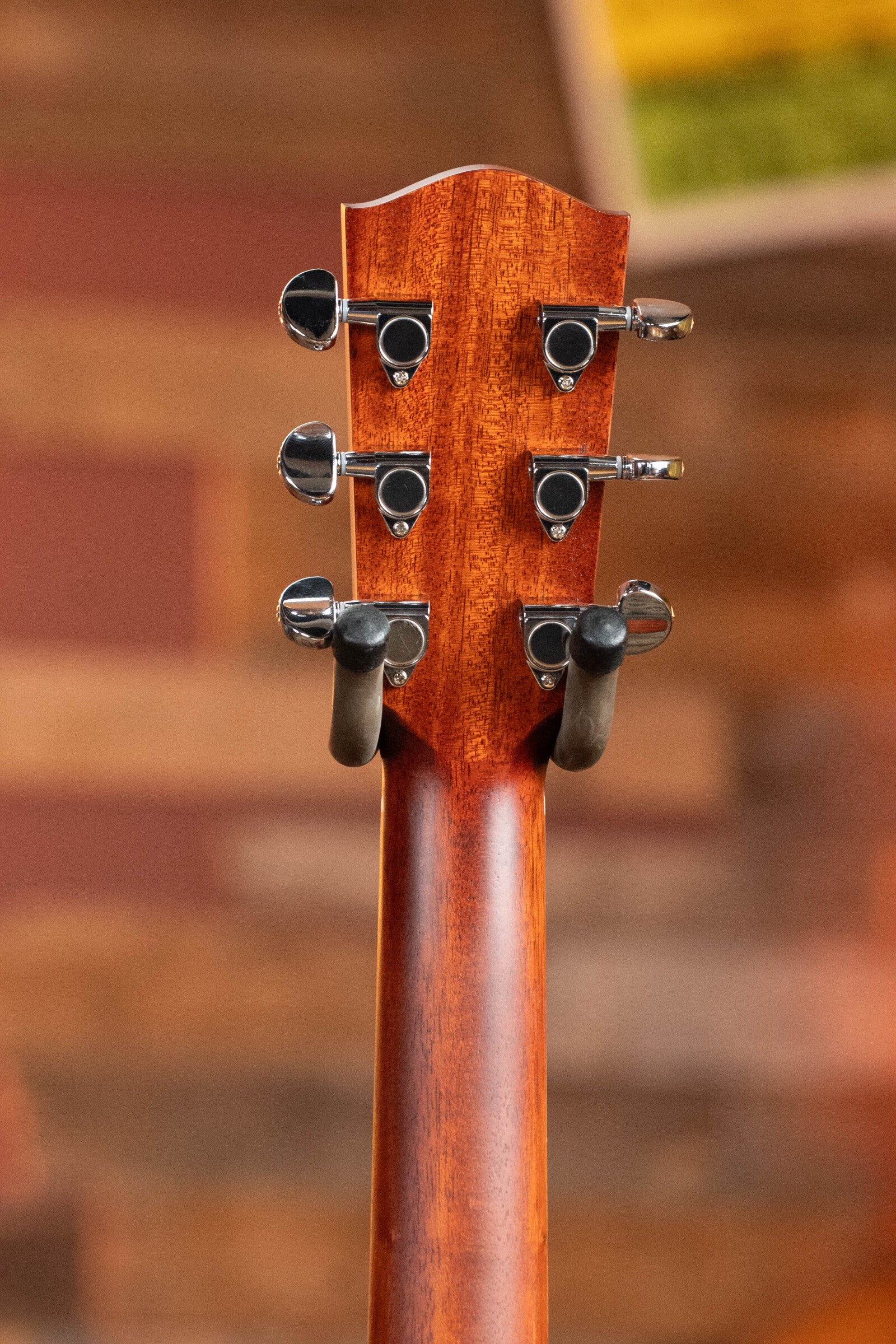 Eastman PCH1-GACE-CLA Sitka/Laminated Sapele Cutaway Grand Auditorium Classic Finish Guitar w/Electronics #2281